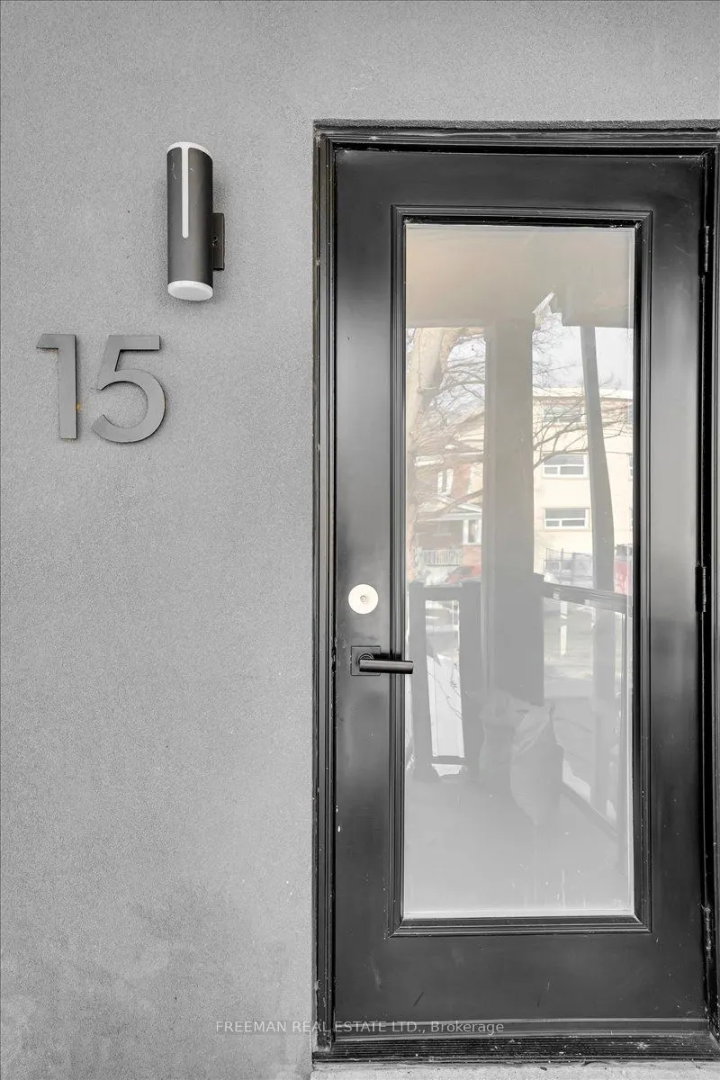 15 Thorburn Avenue #B03