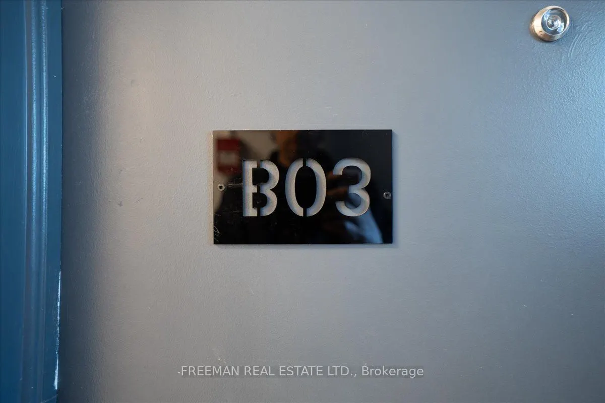 15 Thorburn Avenue #B03
