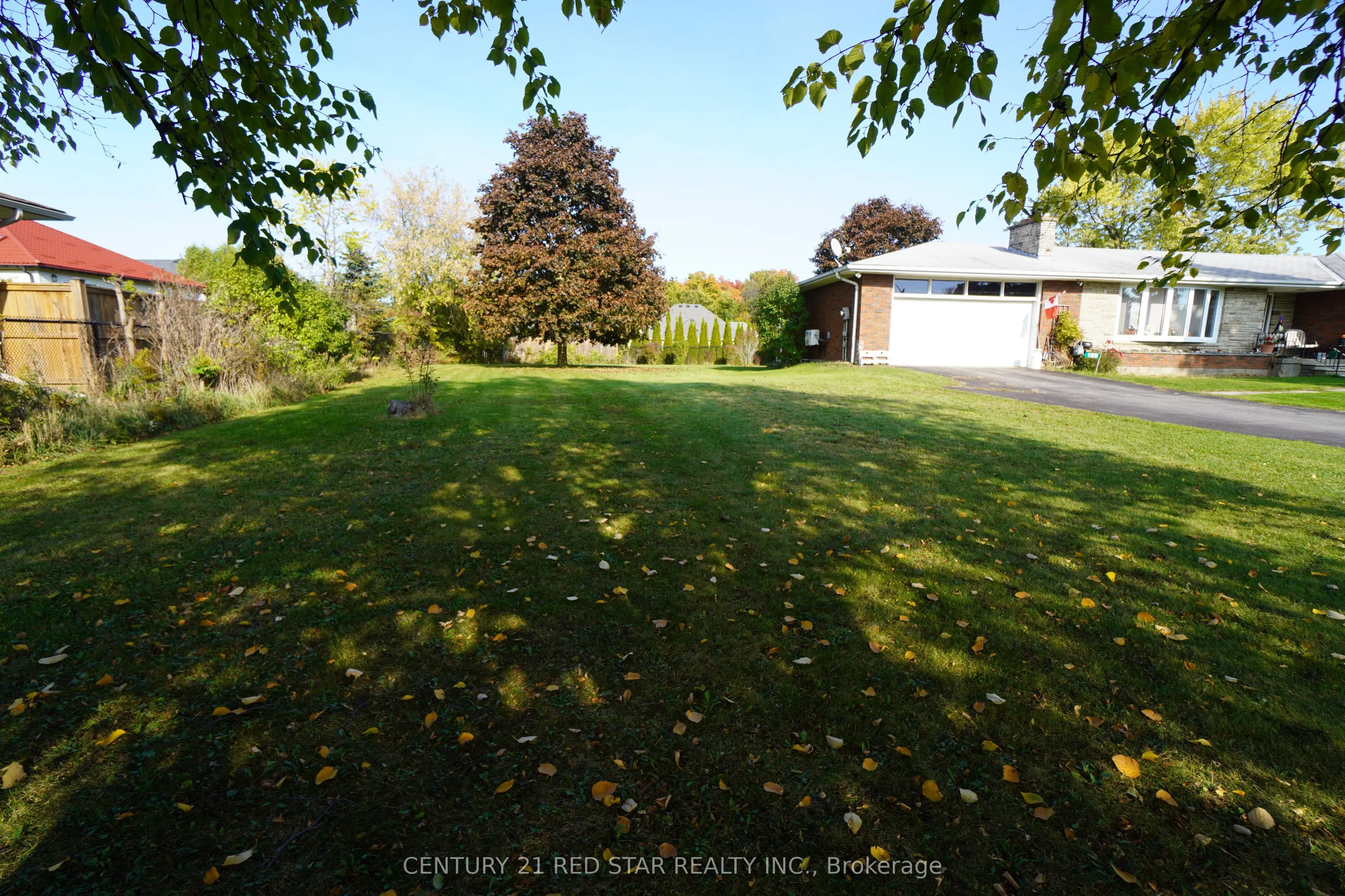 157 Churchill Road S