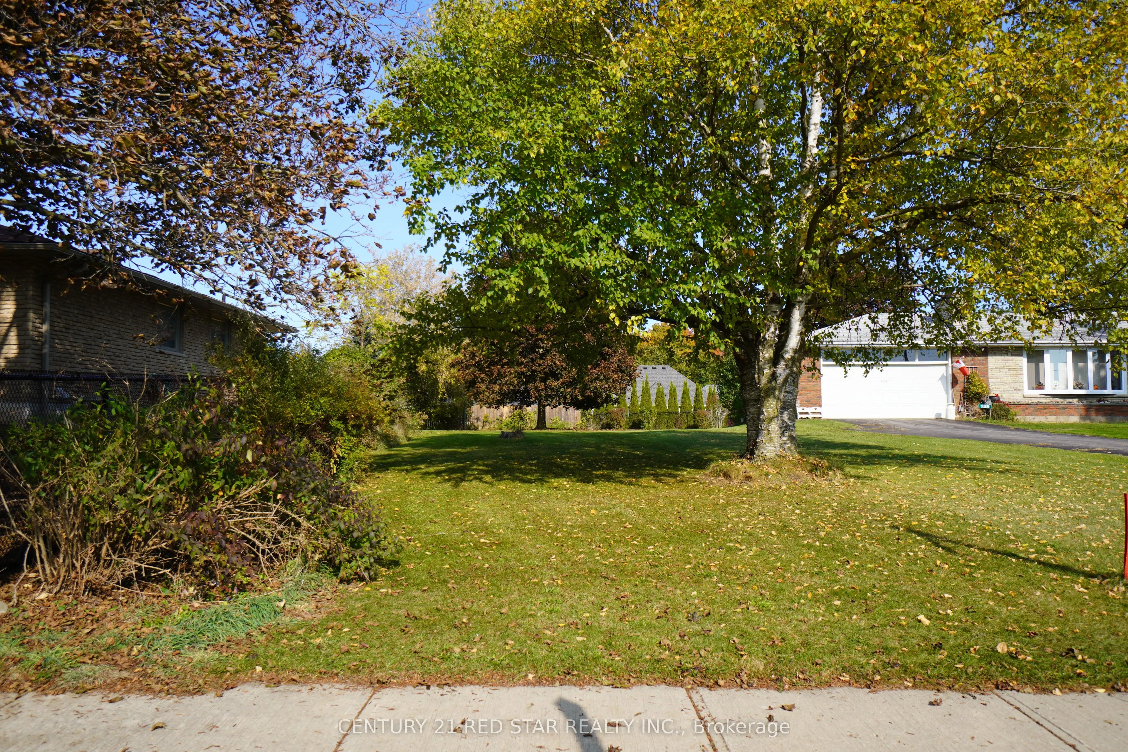157 Churchill Road S