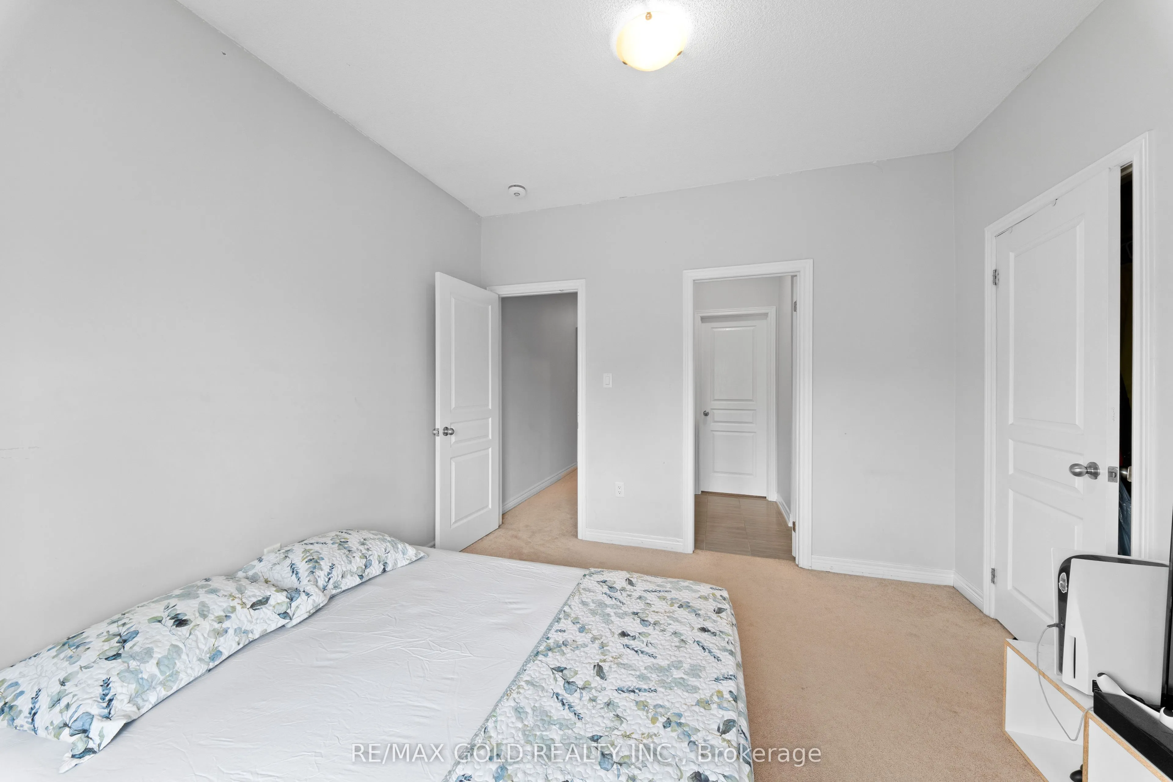 9 Goderich Drive