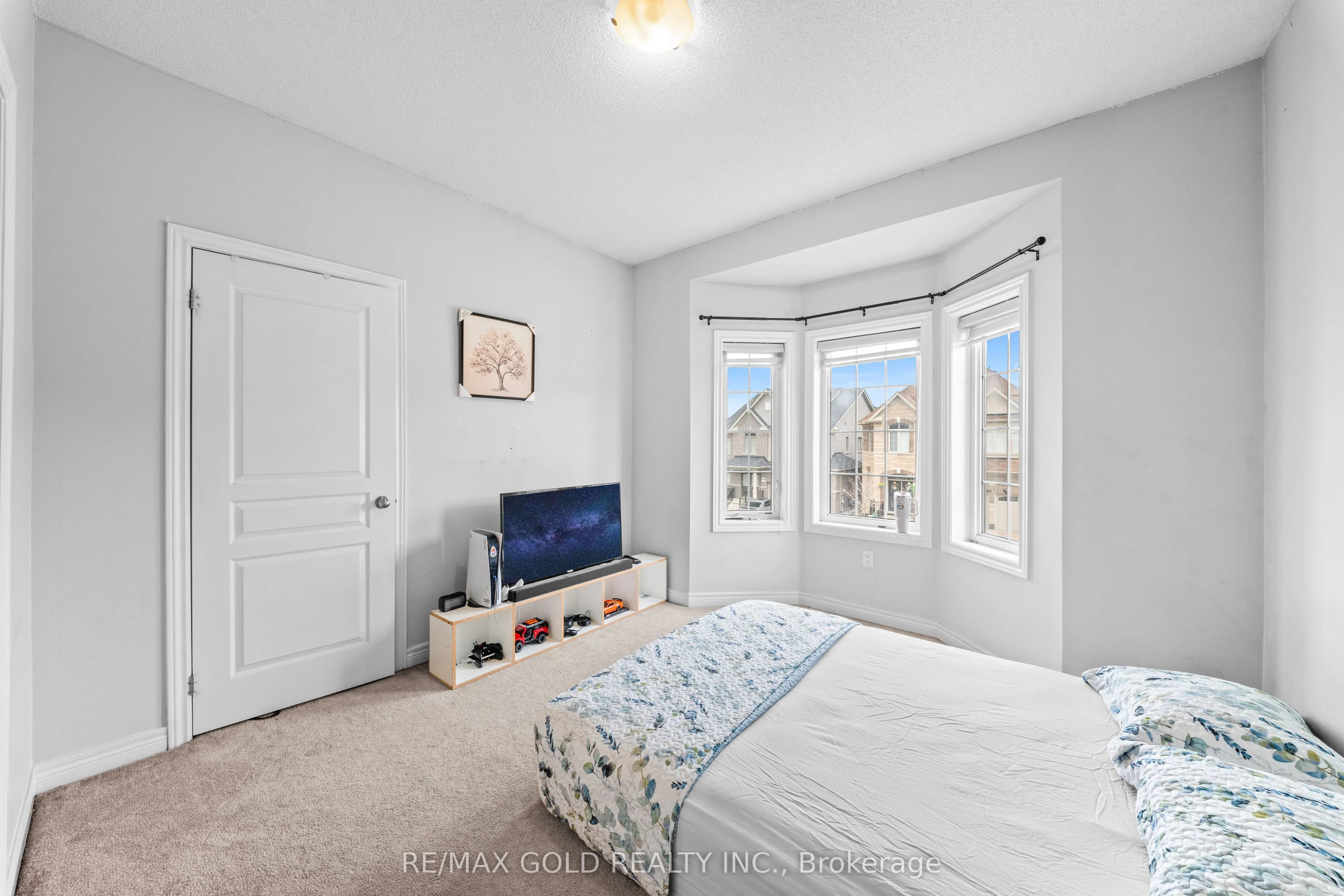 9 Goderich Drive