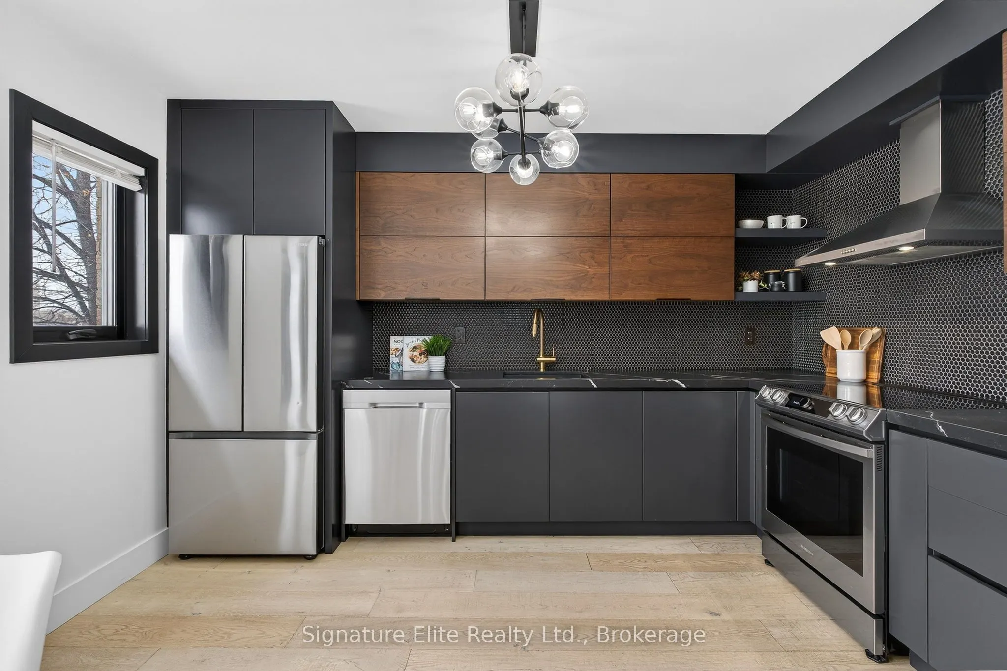 5090 Fairview Street #50