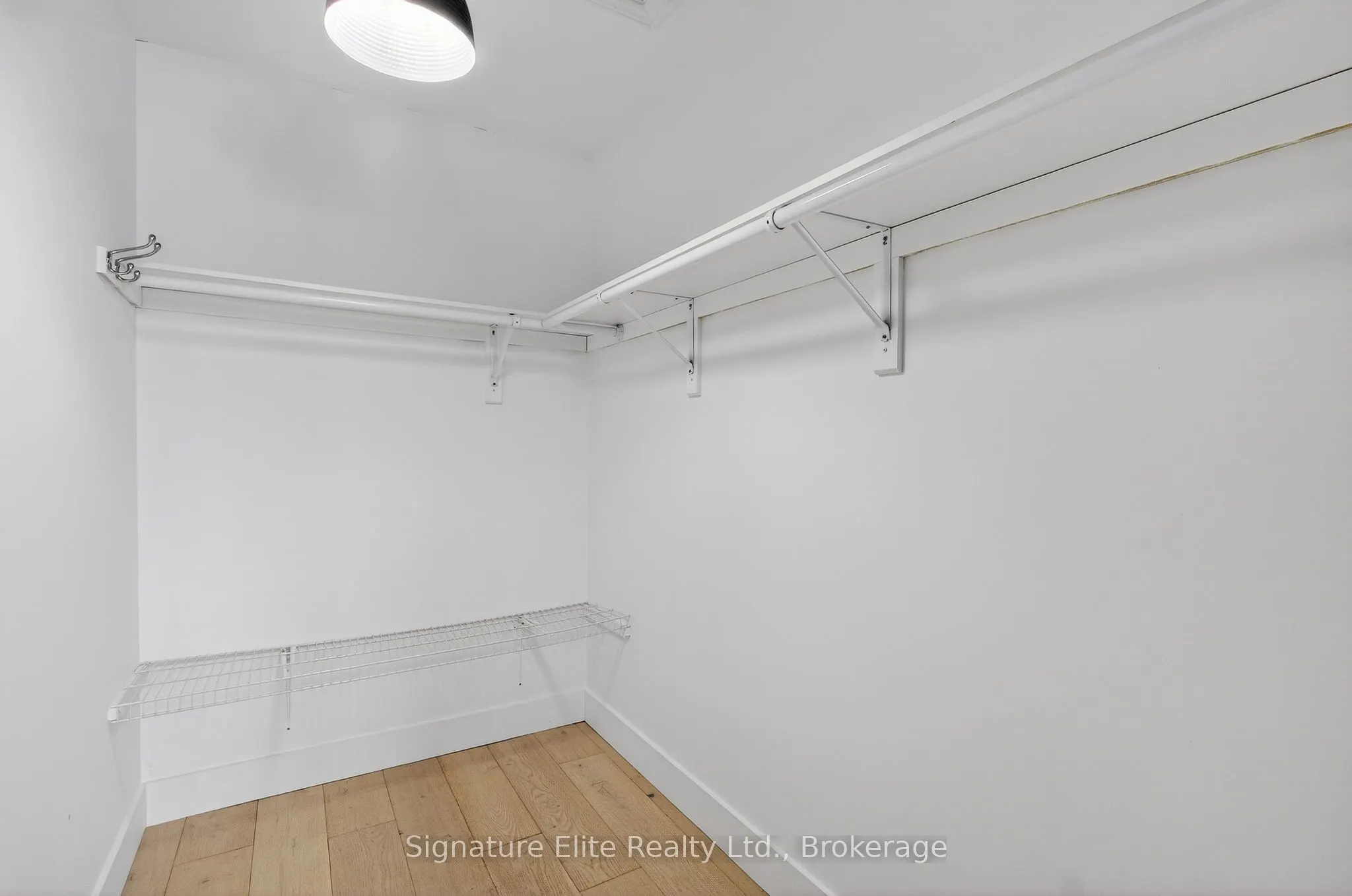 5090 Fairview Street #50