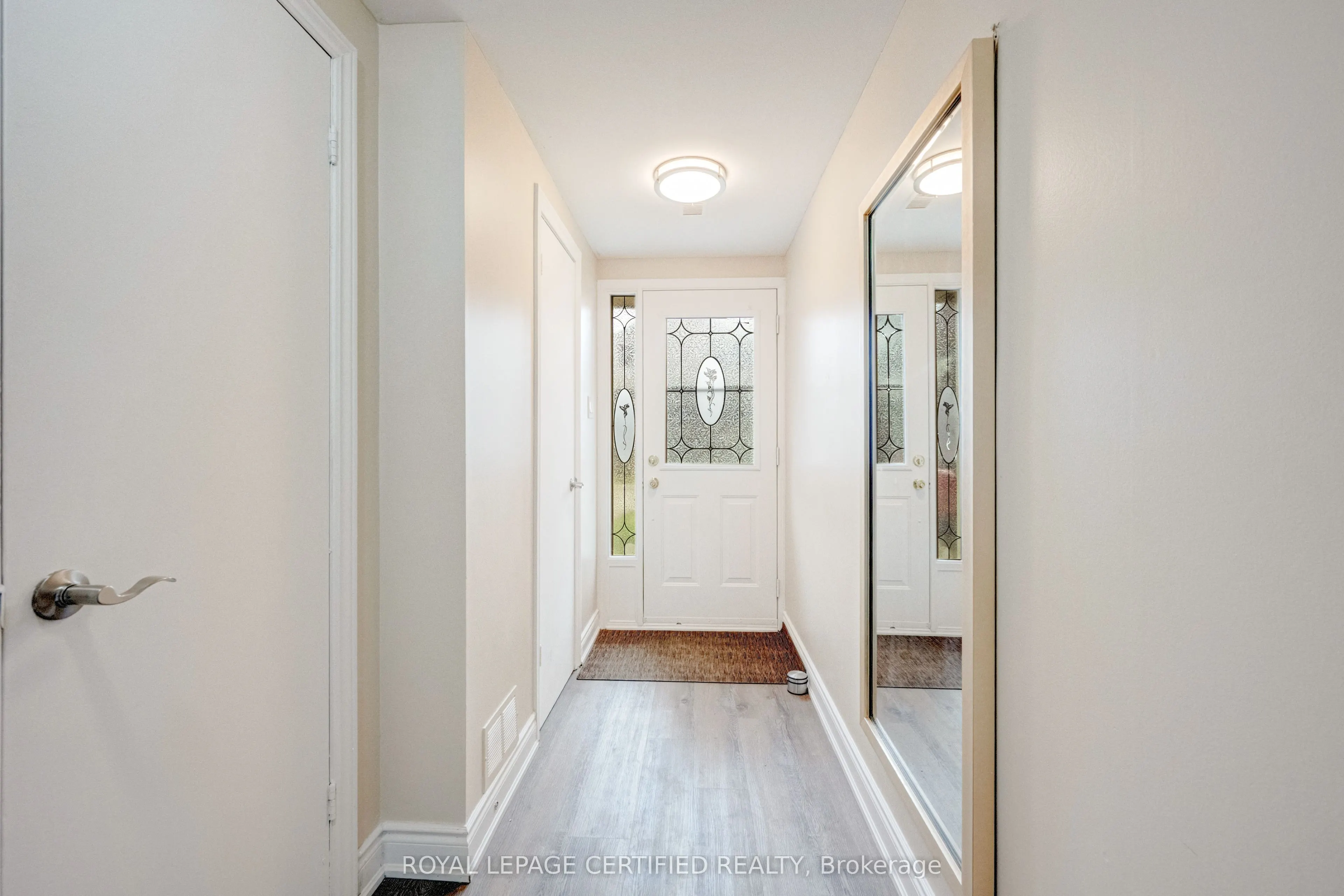 371 Bronte Street S #91