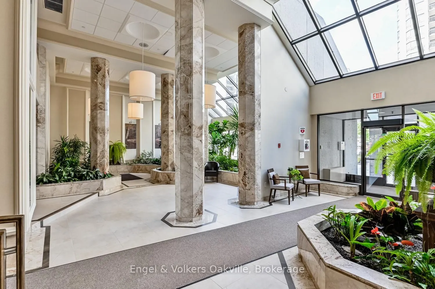2180 Marine Drive #205