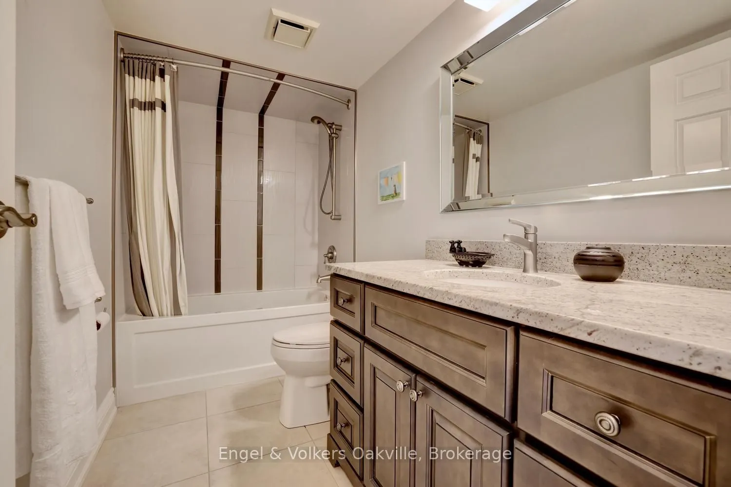 2180 Marine Drive #205