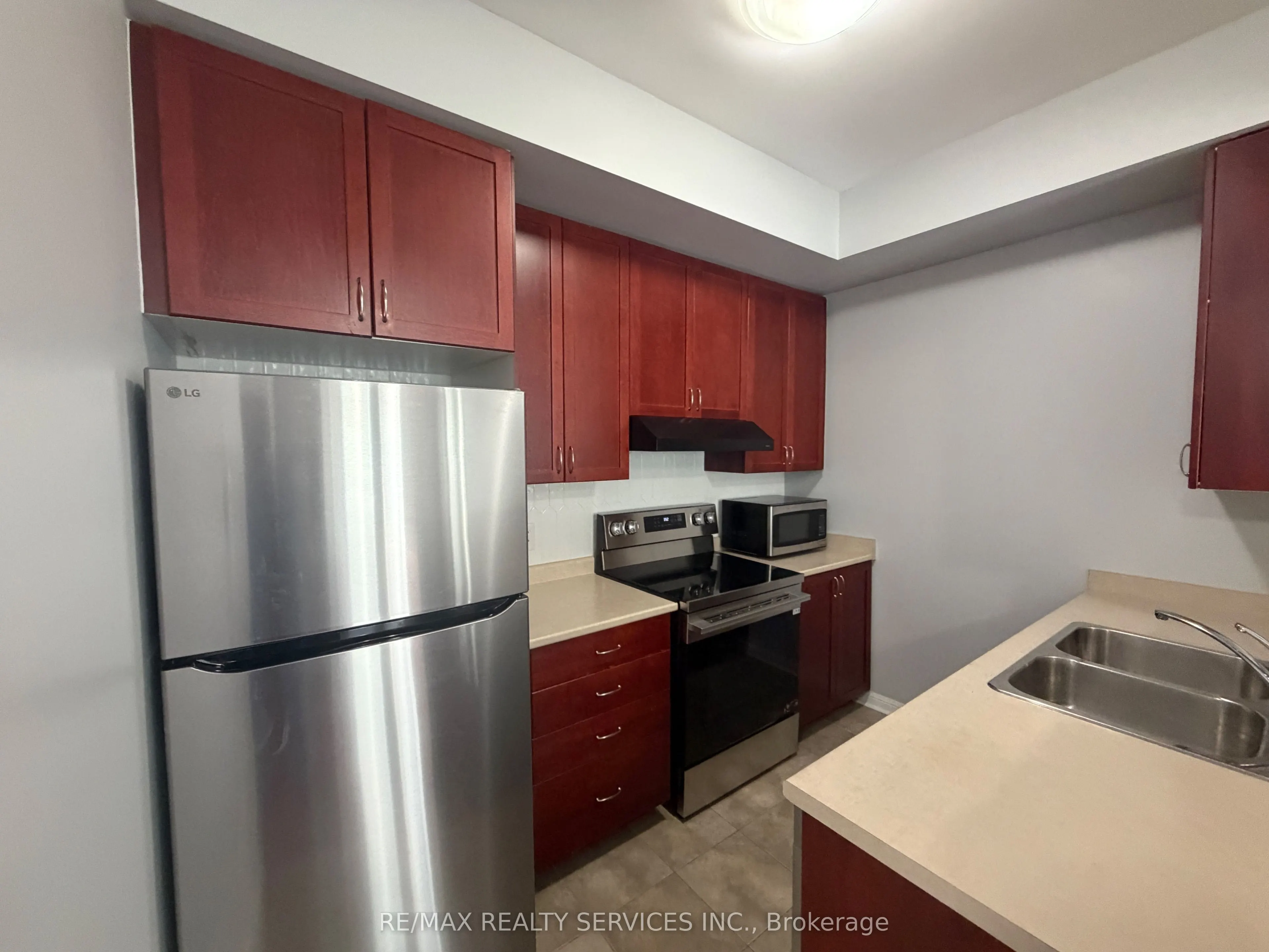 2891 Rio Court #84