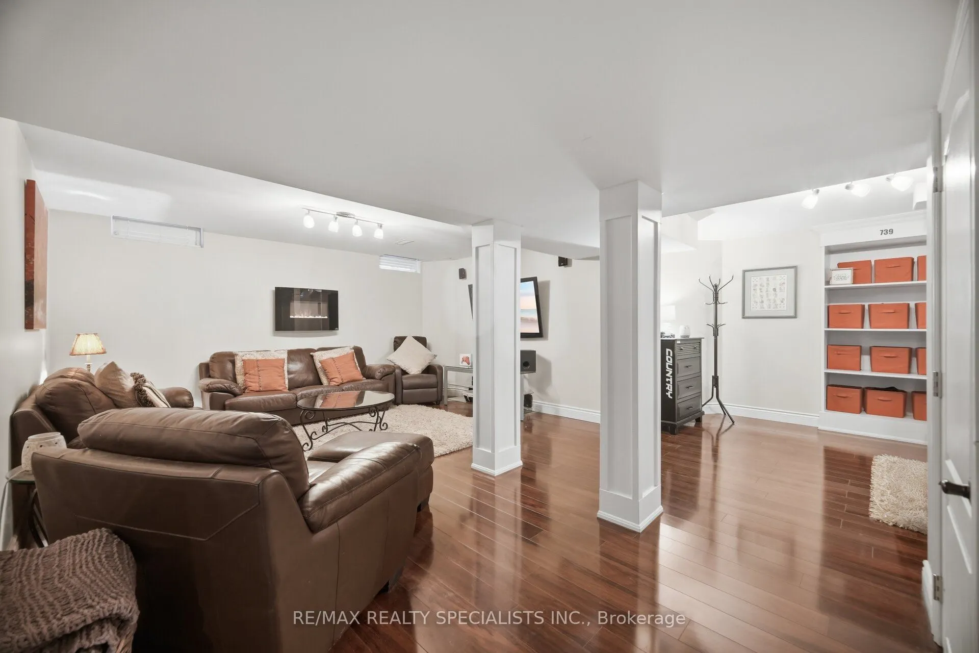 187 Cooke Crescent