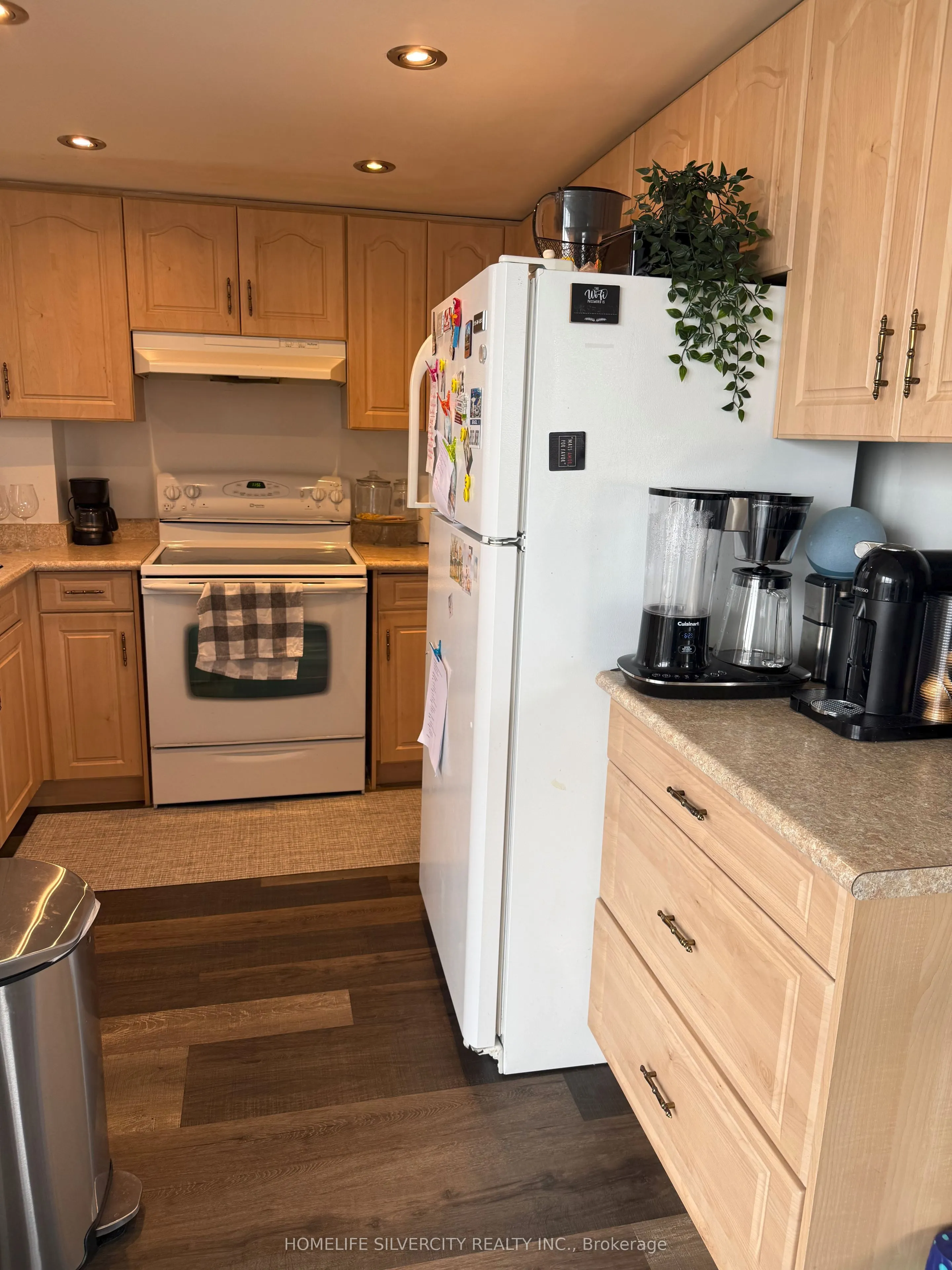 40 Richview Road #707