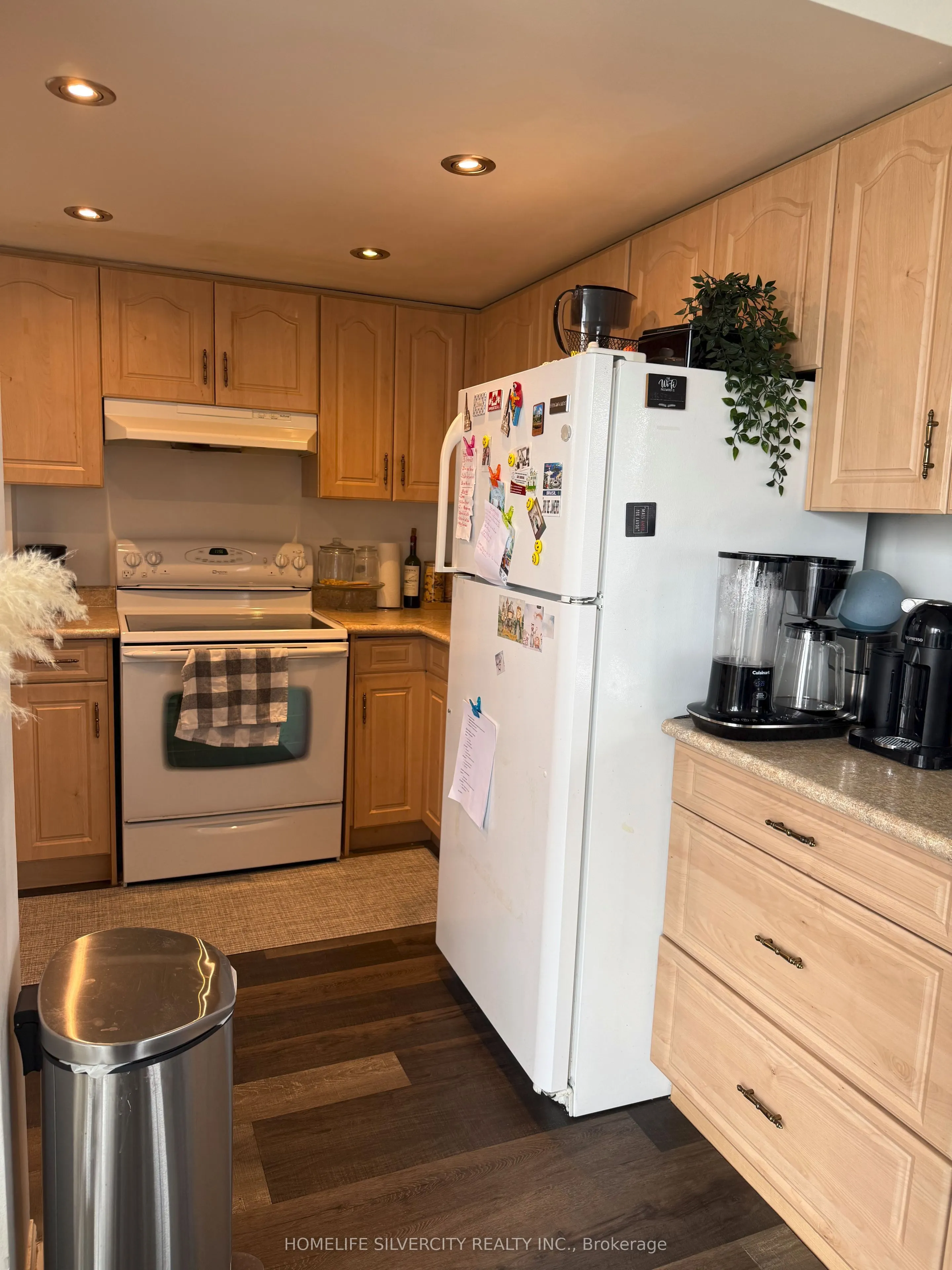 40 Richview Road #707