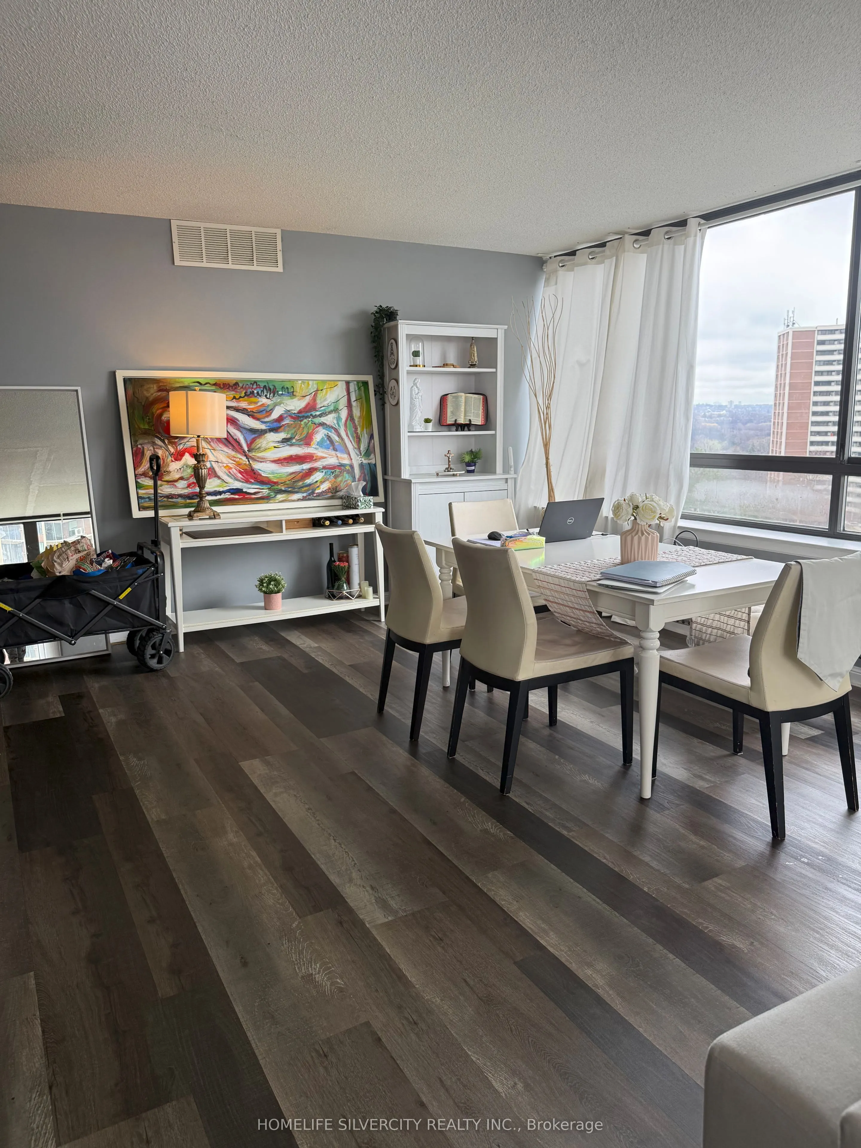 40 Richview Road #707