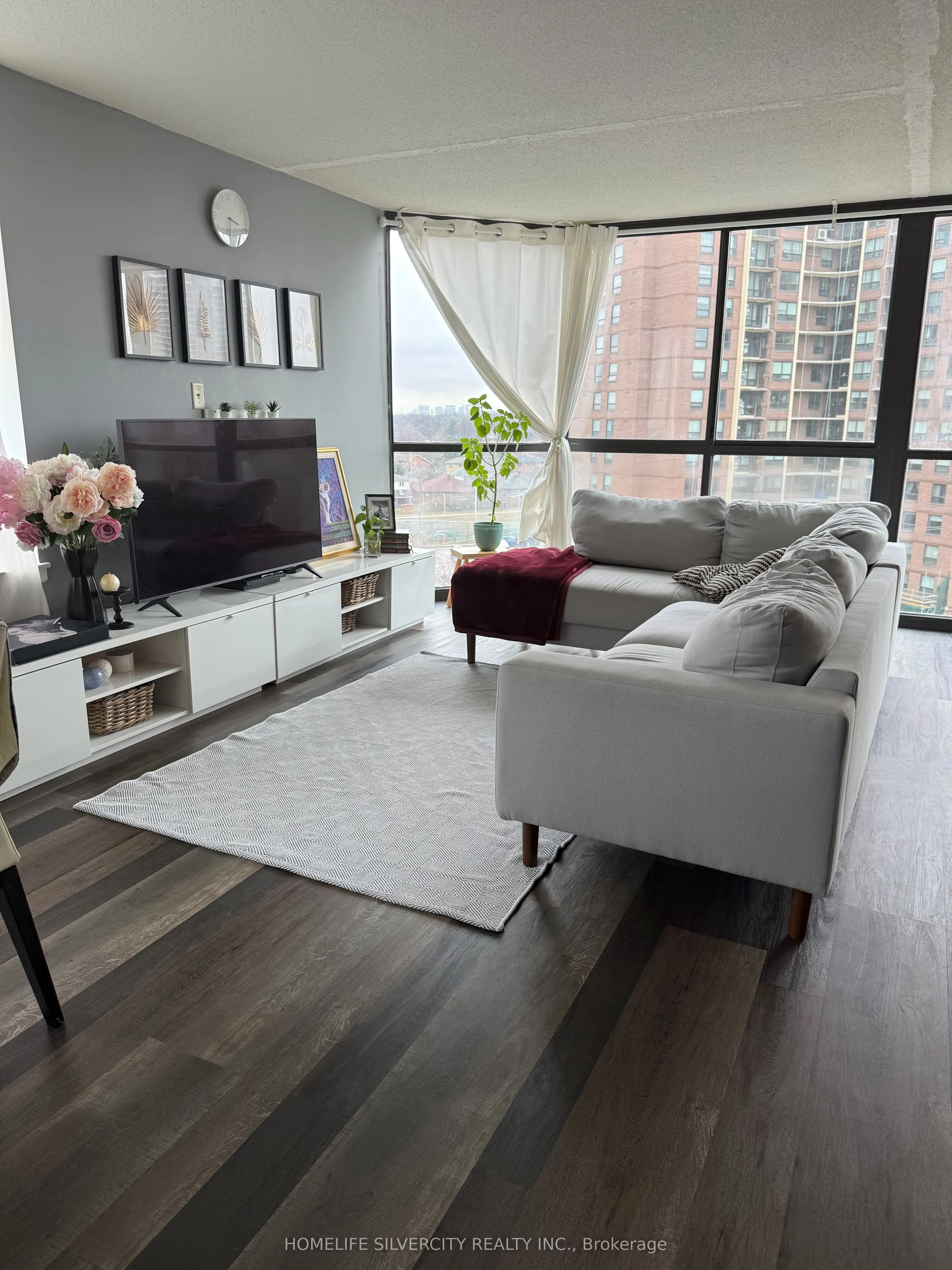 40 Richview Road #707