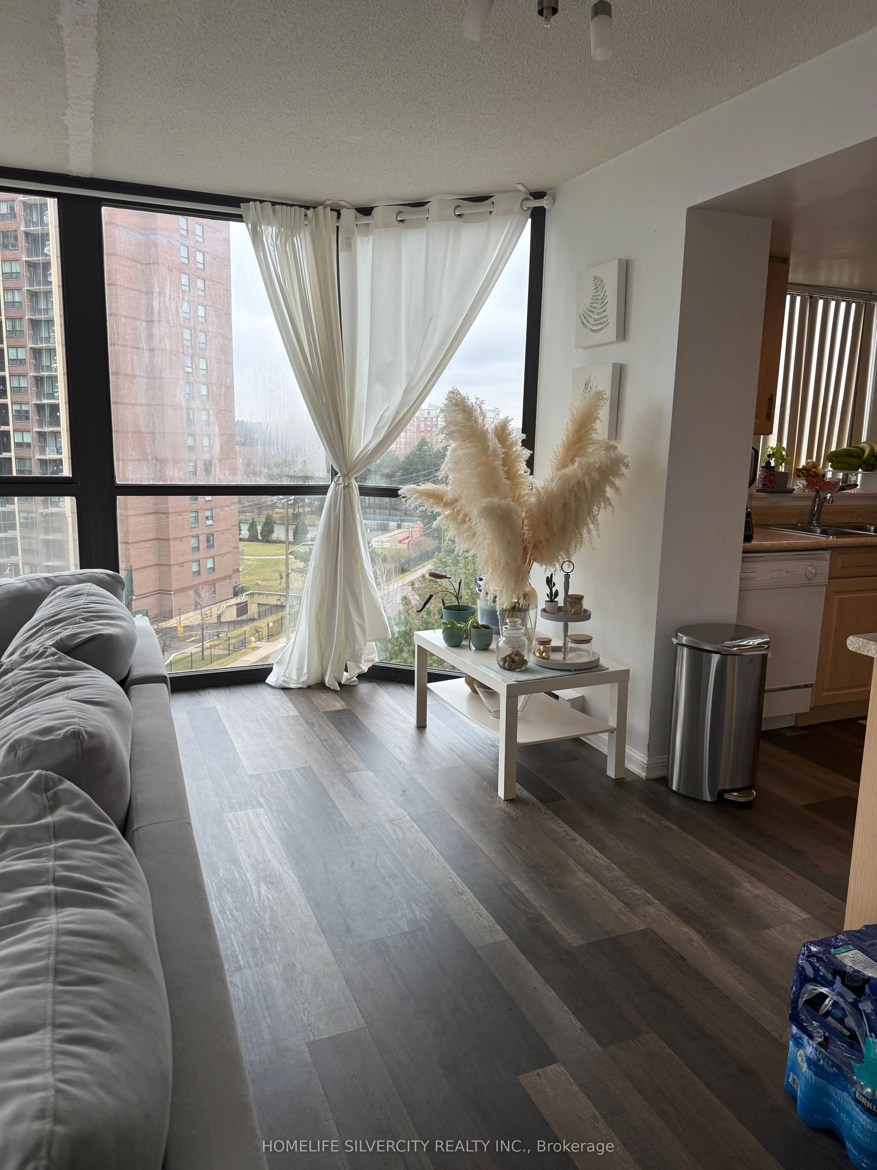 40 Richview Road #707