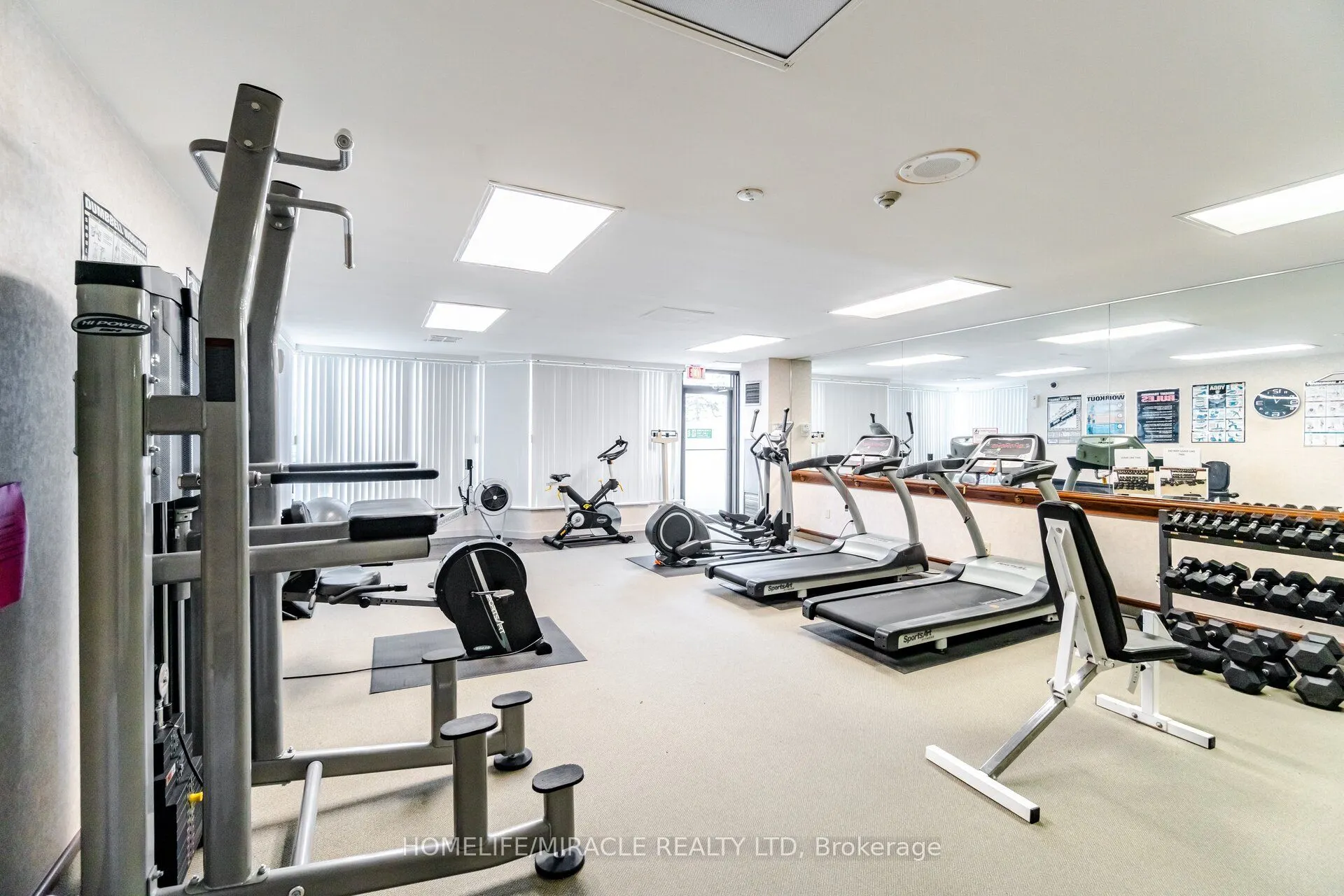 26 Hanover Road #401