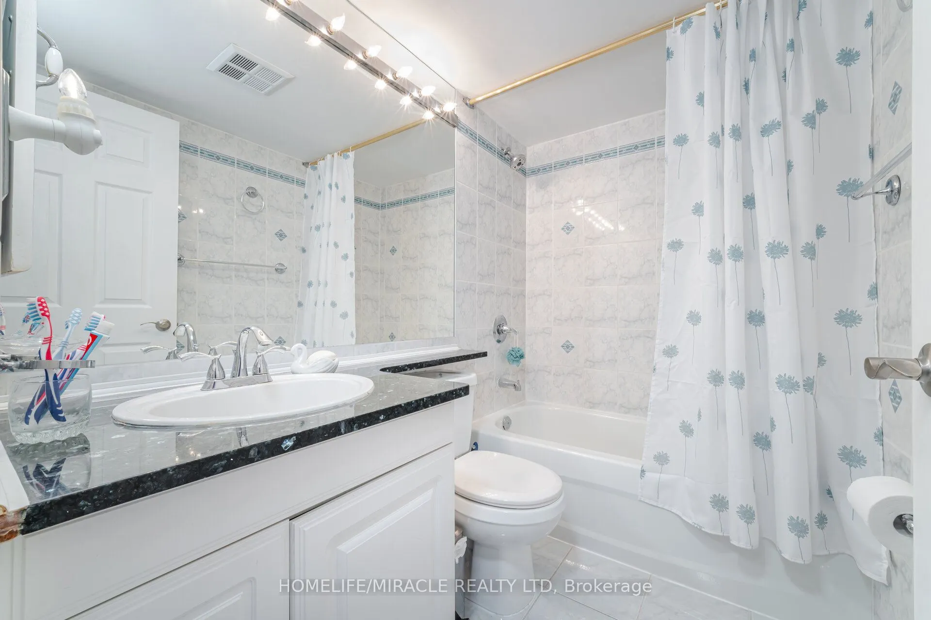 26 Hanover Road #401