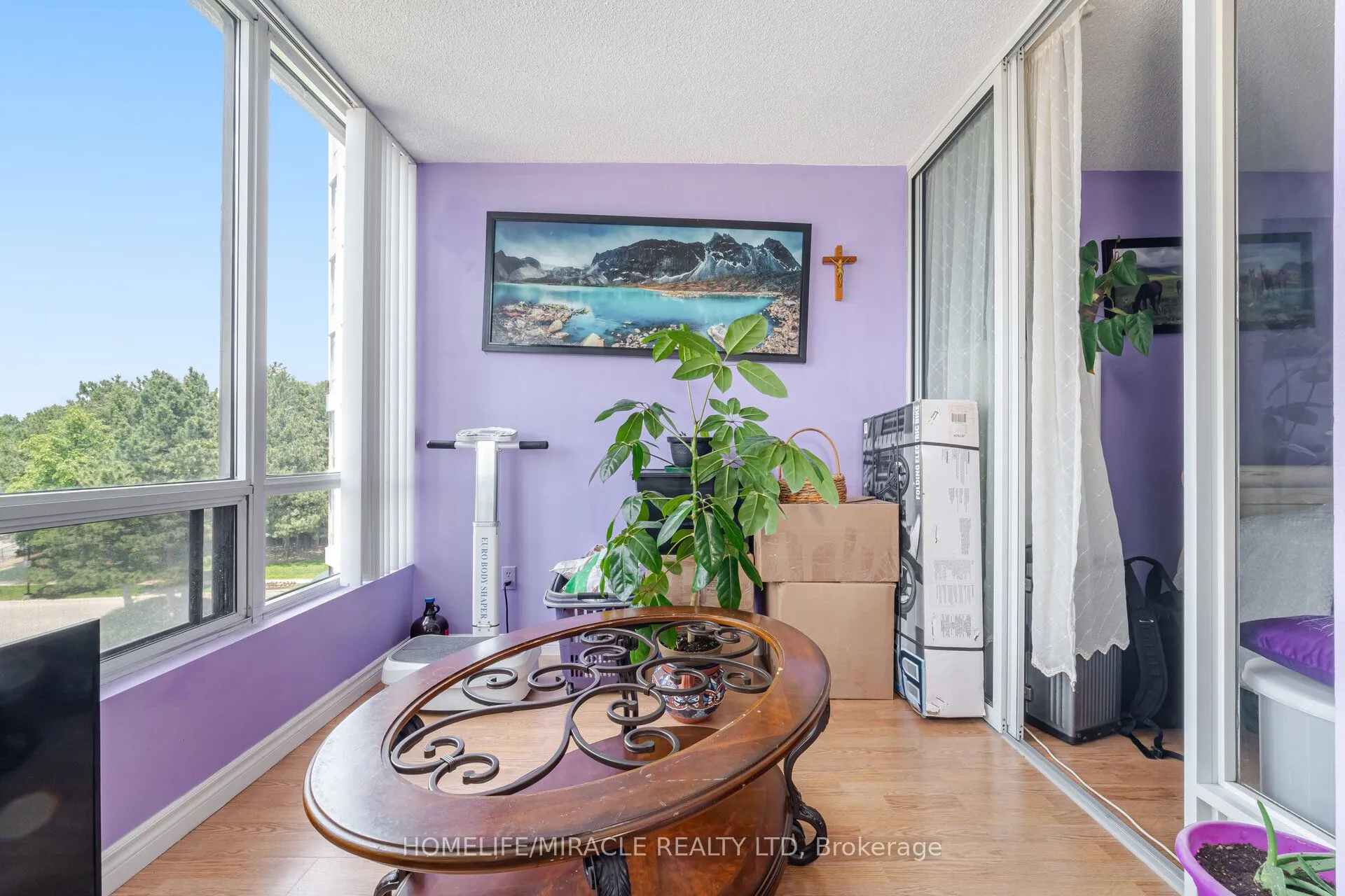26 Hanover Road #401