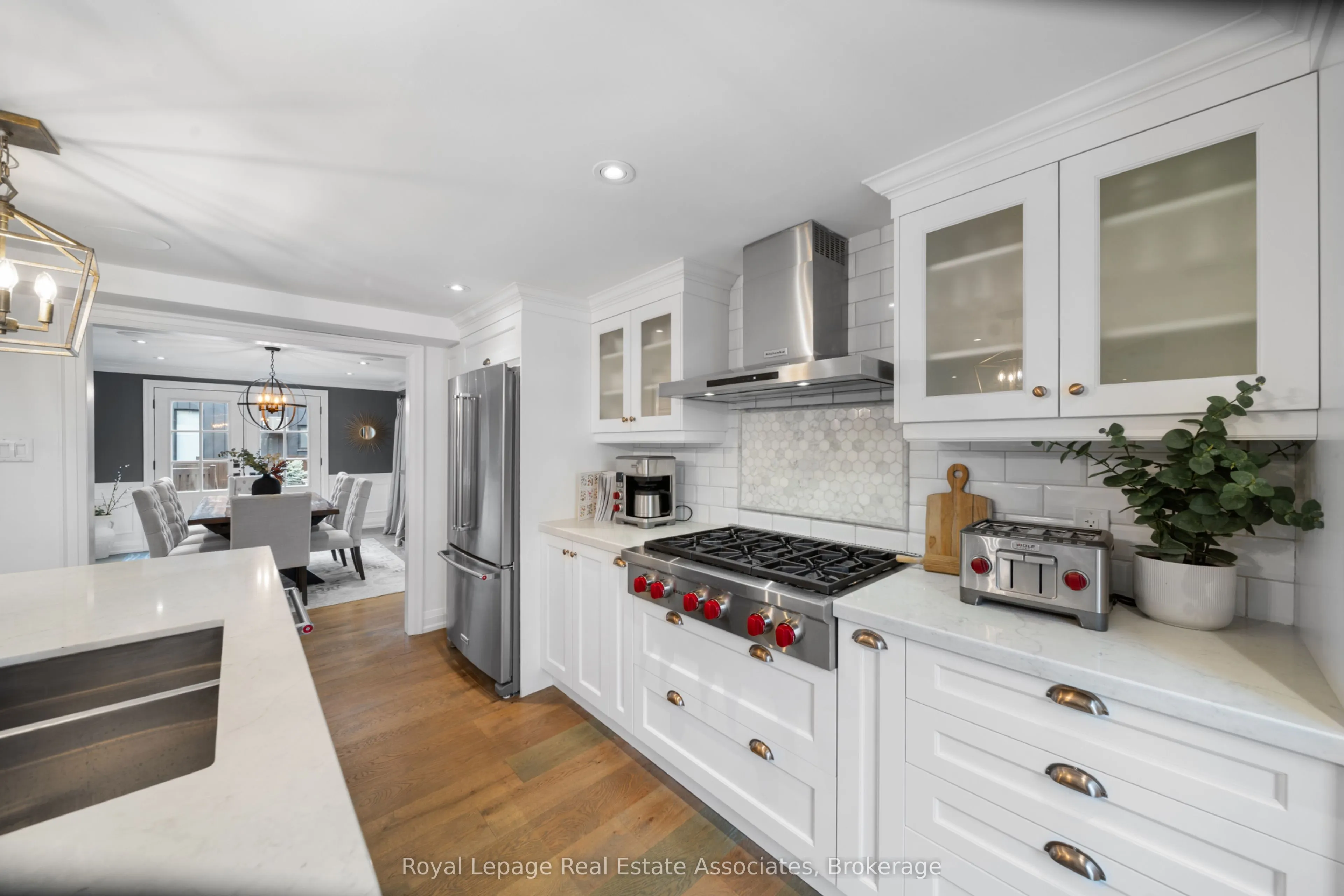 36 Mississauga Road N