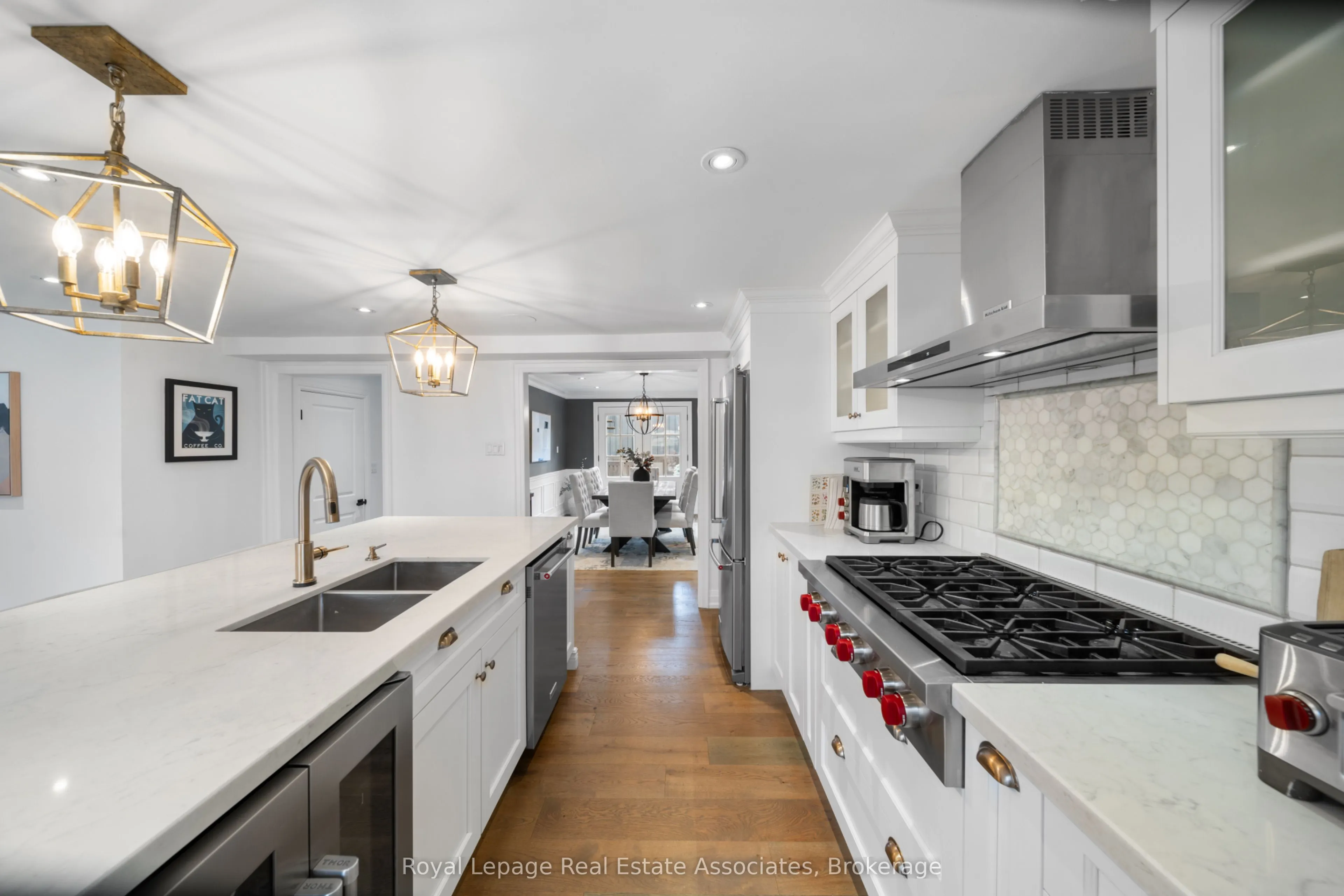 36 Mississauga Road N