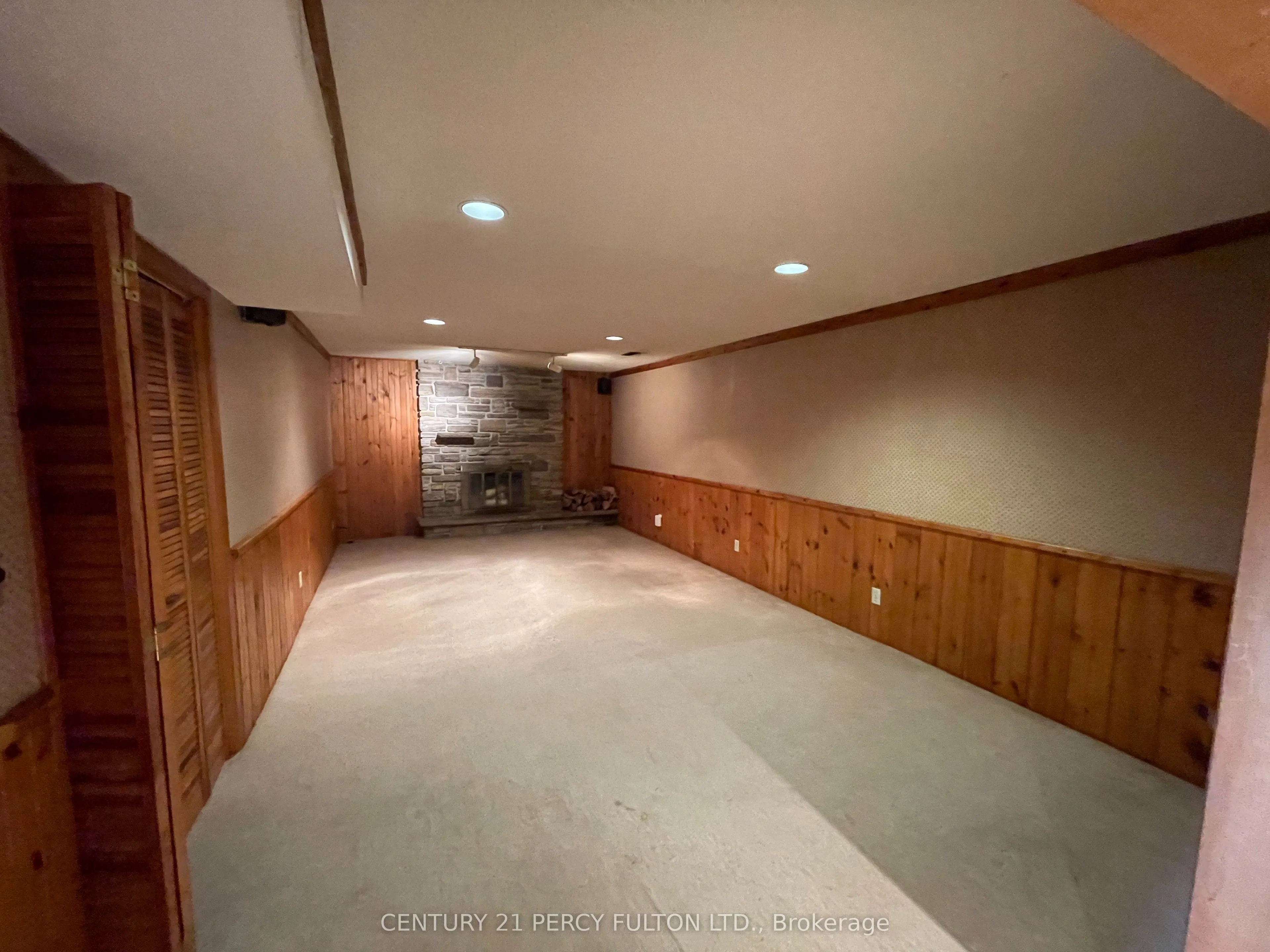 10208 Tenth Line