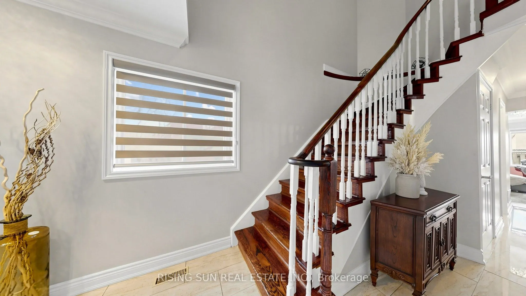 10 Cedarwood Crescent