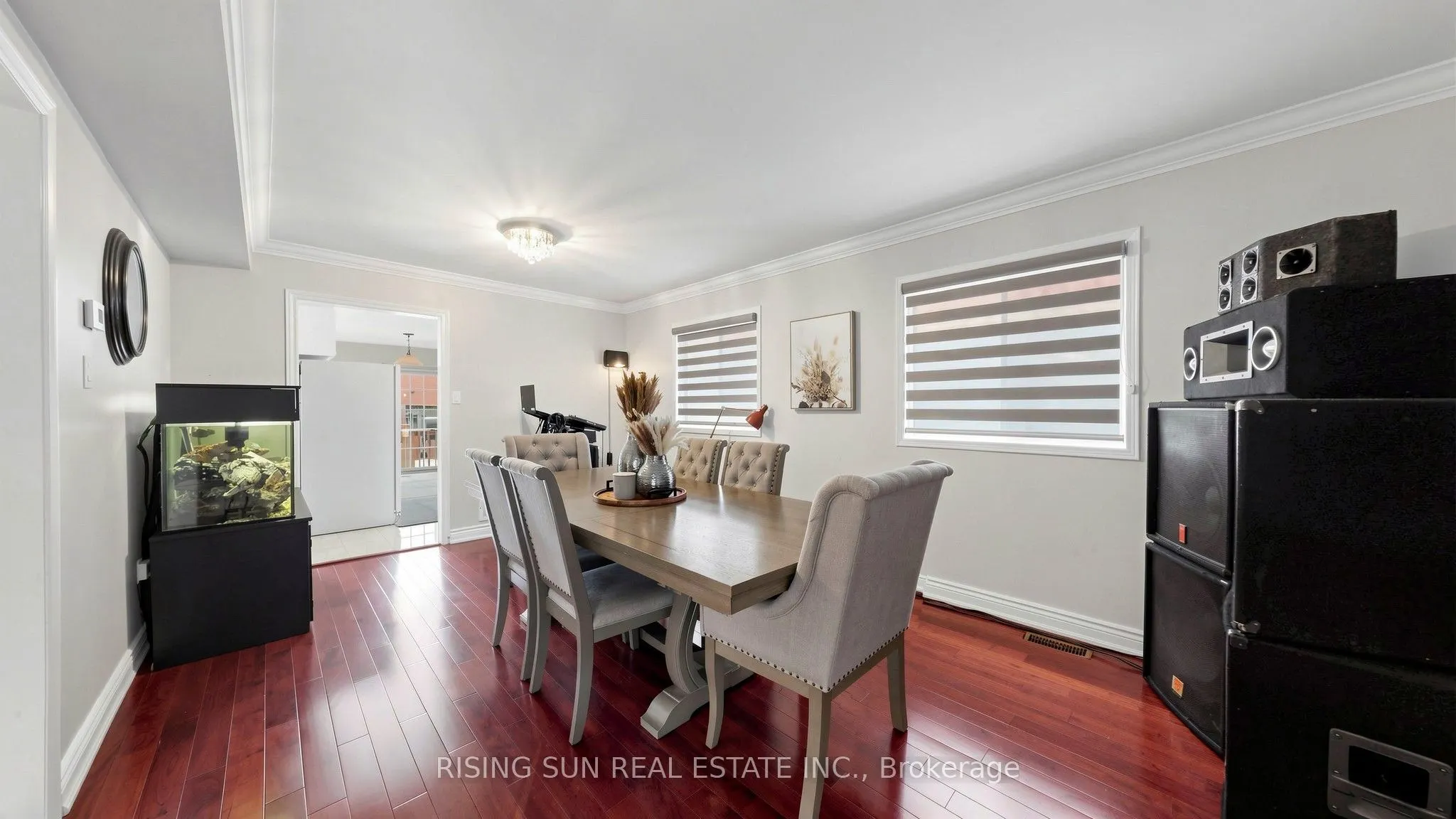10 Cedarwood Crescent