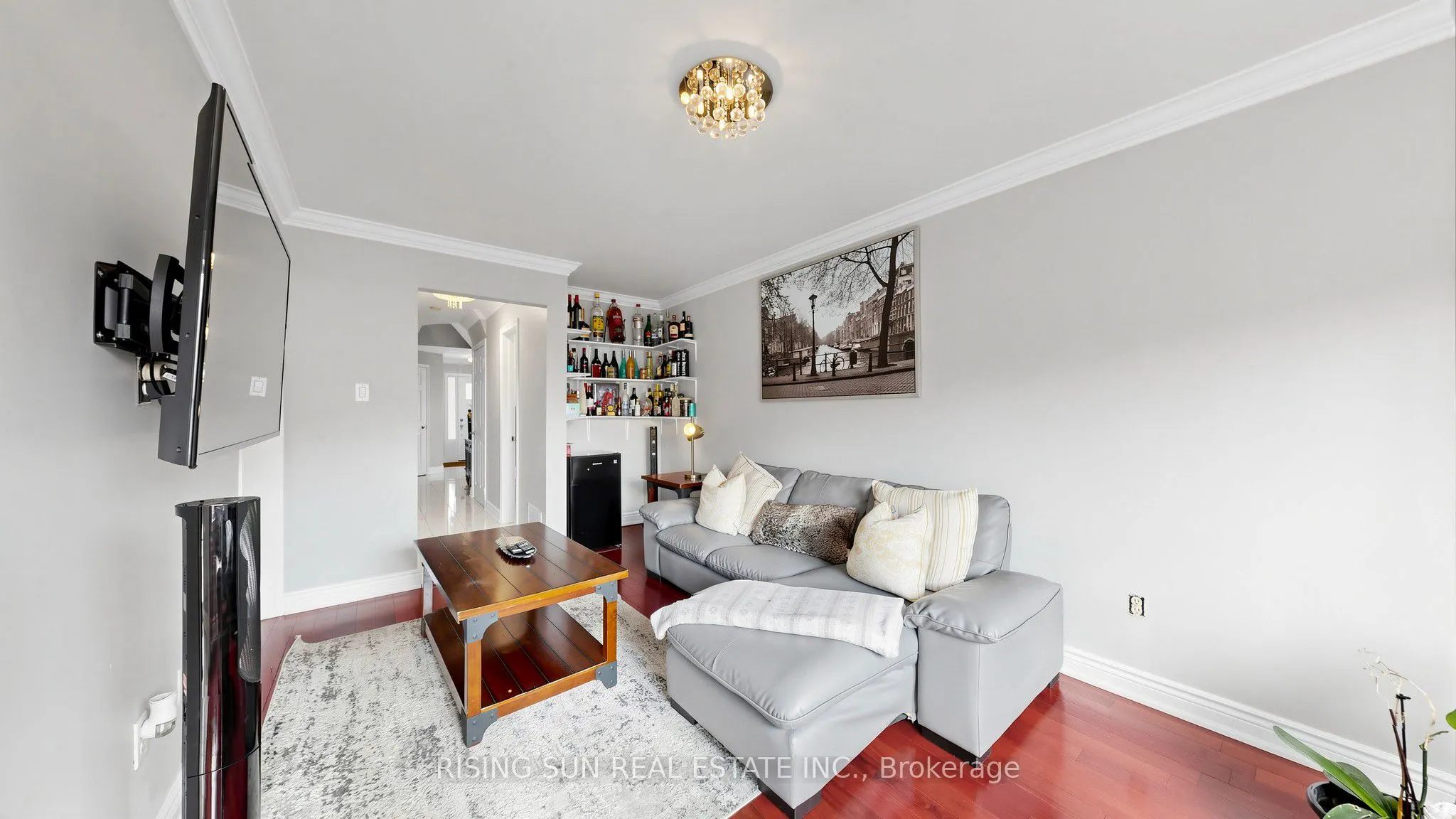 10 Cedarwood Crescent