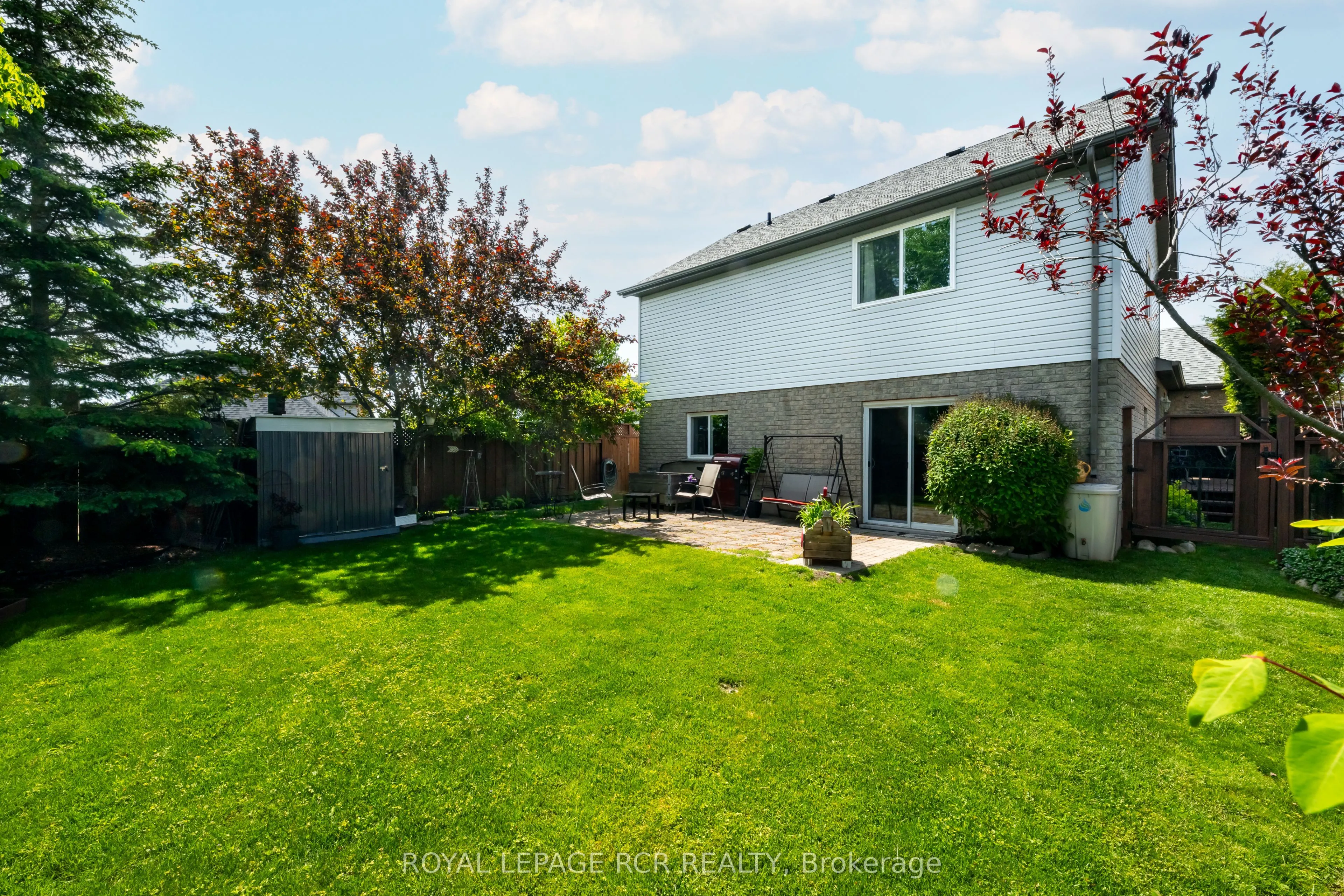 16 Althorp Drive