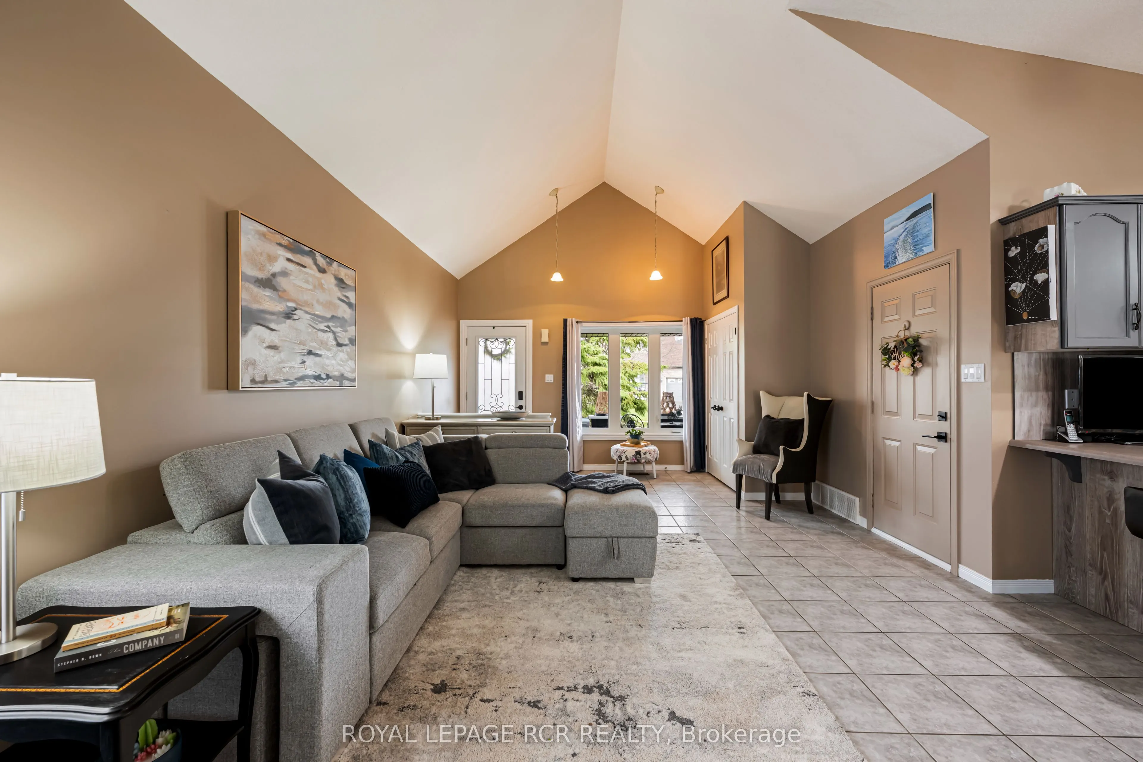 16 Althorp Drive
