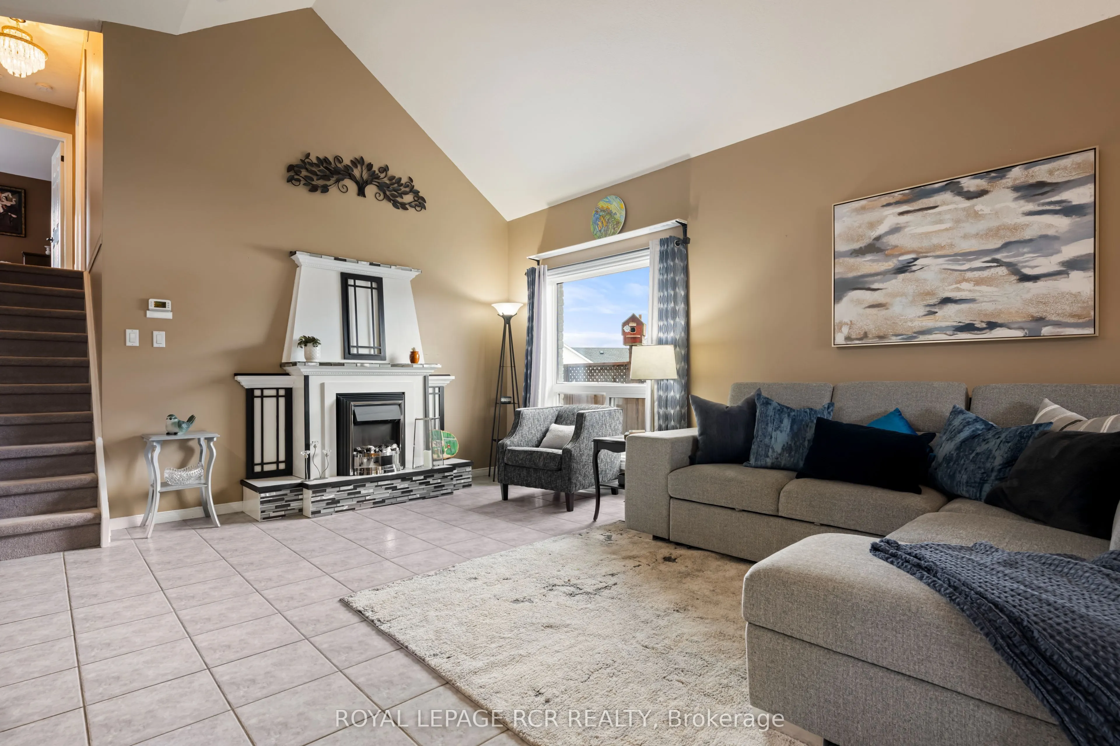 16 Althorp Drive