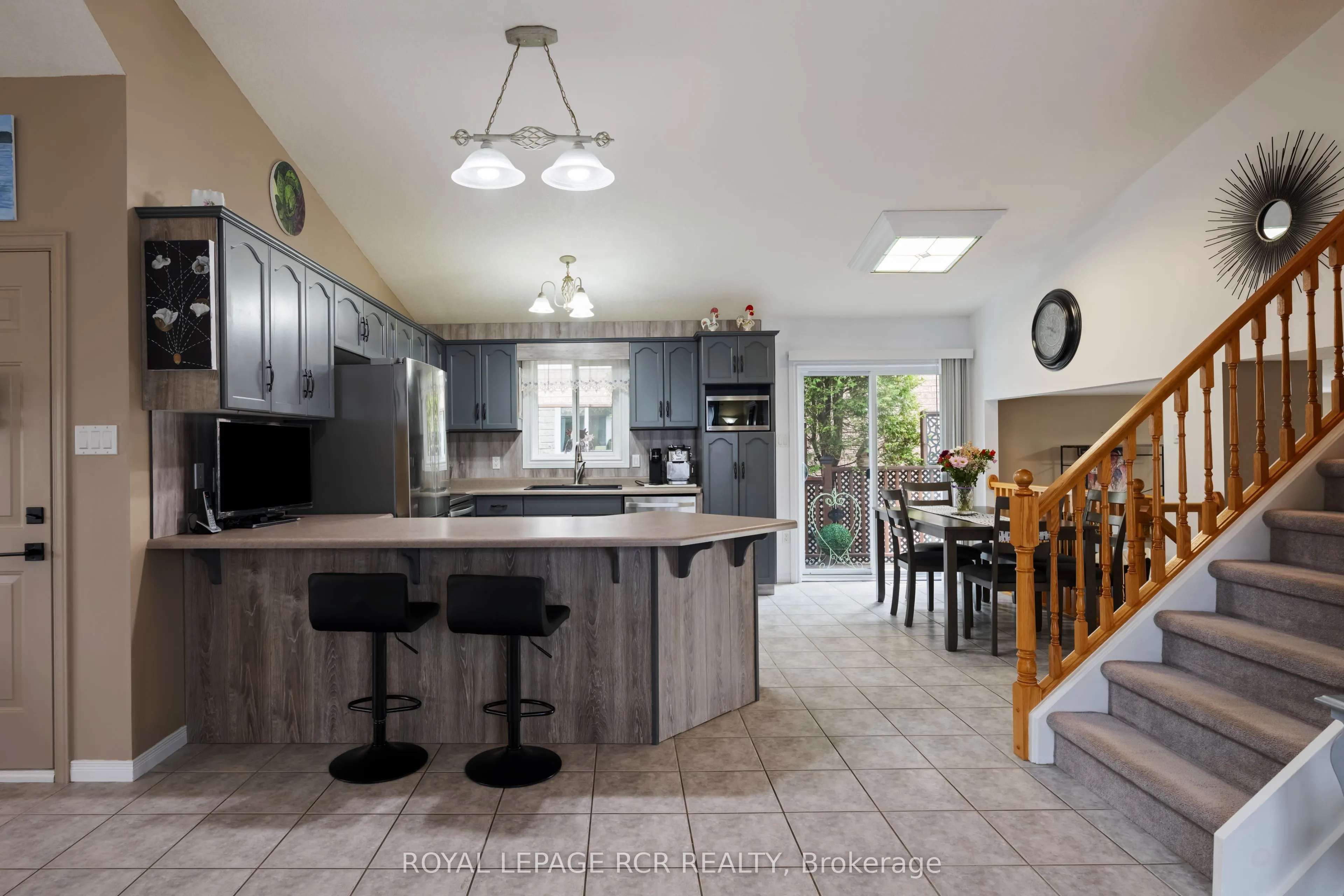 16 Althorp Drive
