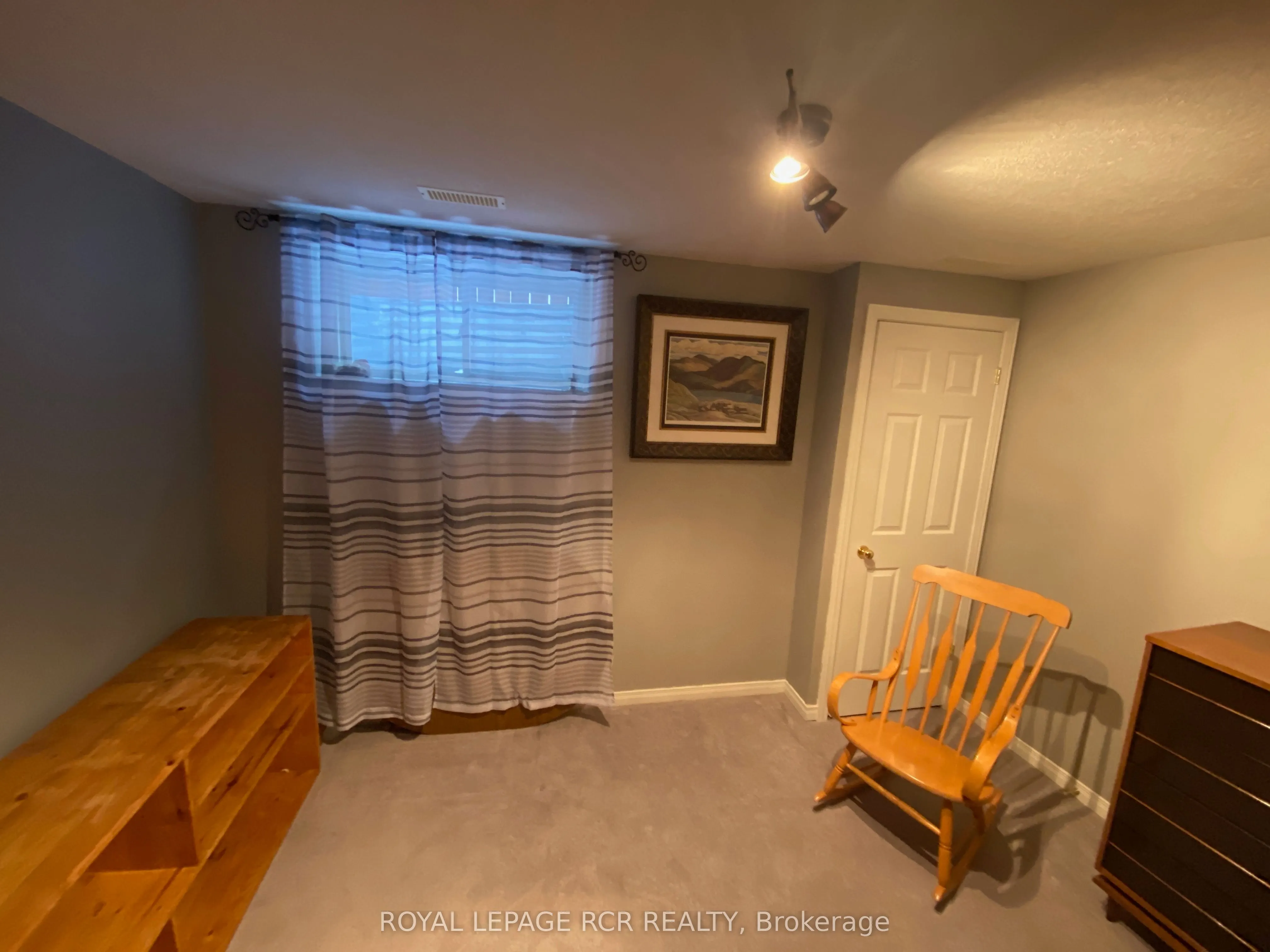 16 Althorp Drive