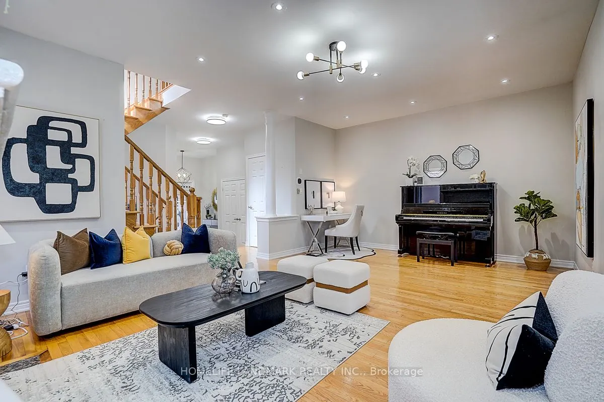 2455 Felhaber Crescent