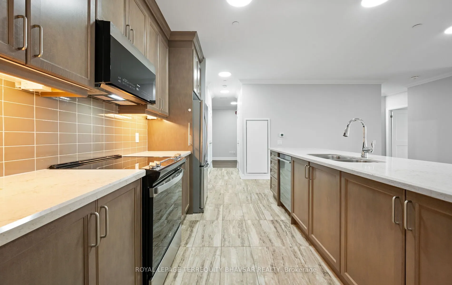 830 Megson Terrace #621