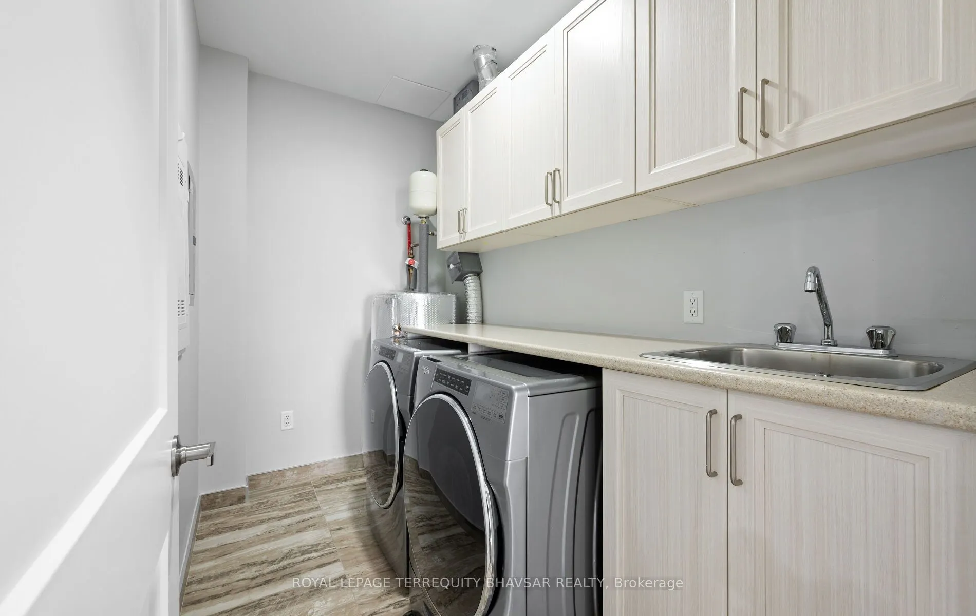 830 Megson Terrace #621