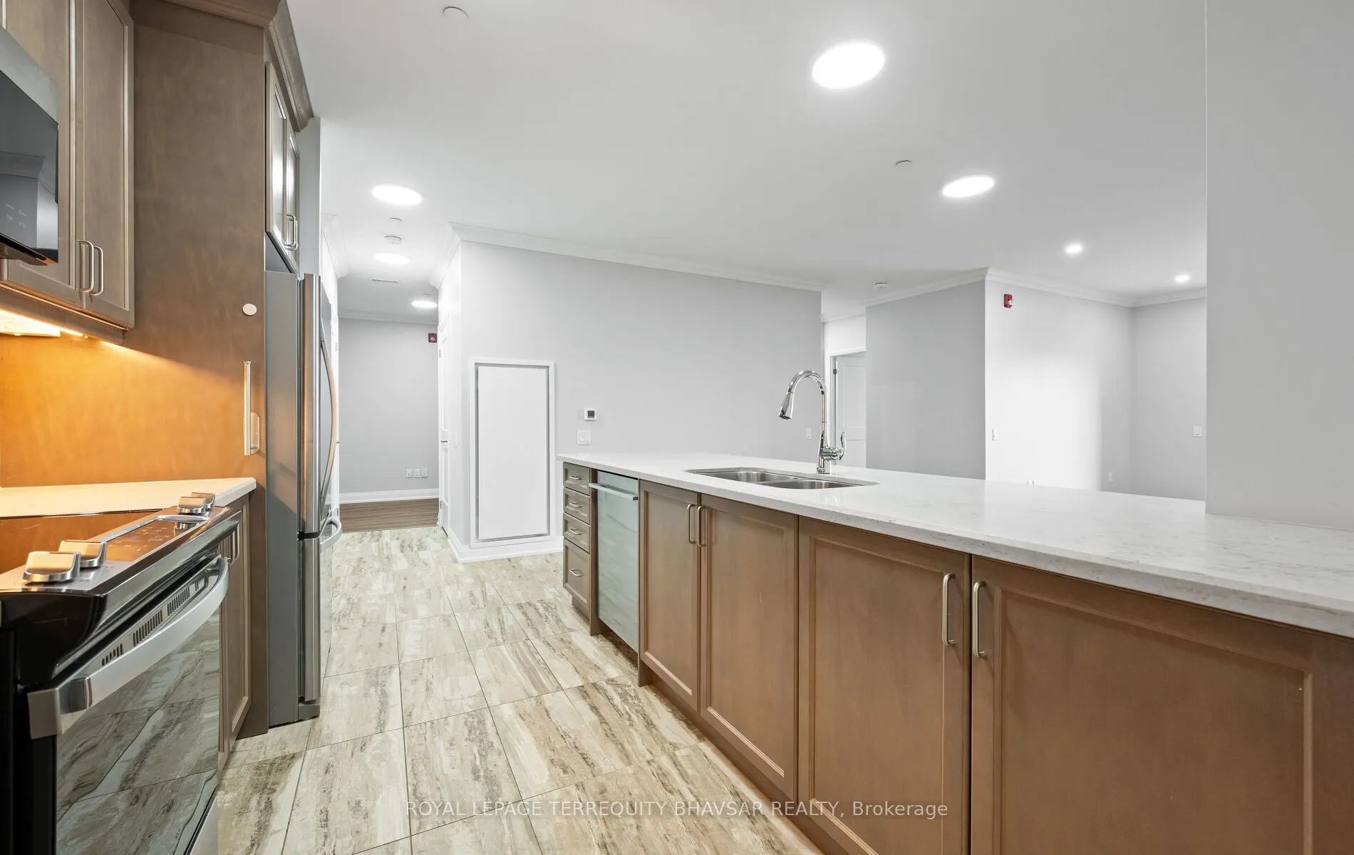 830 Megson Terrace #621