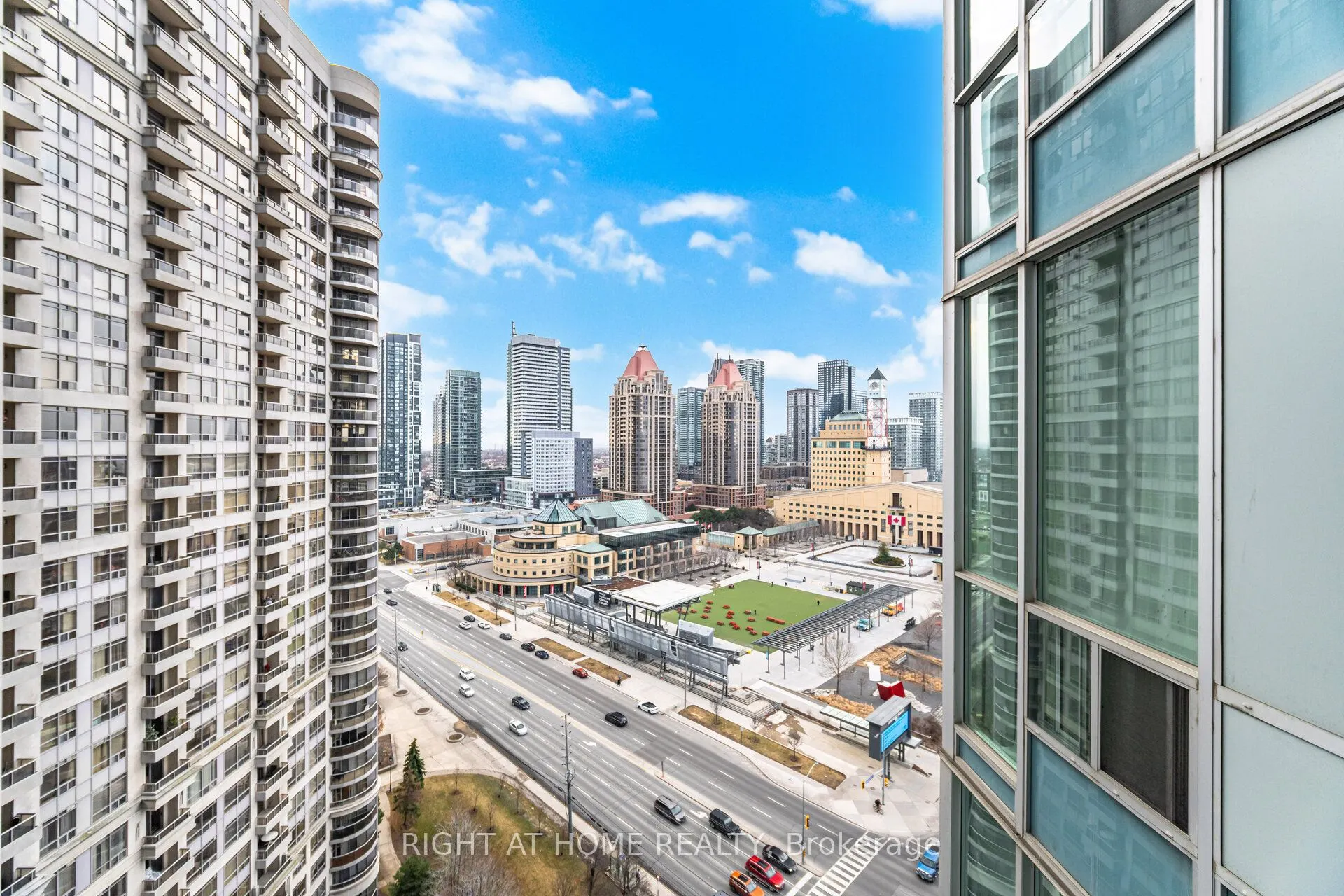 3939 Duke Of York Boulevard #1909