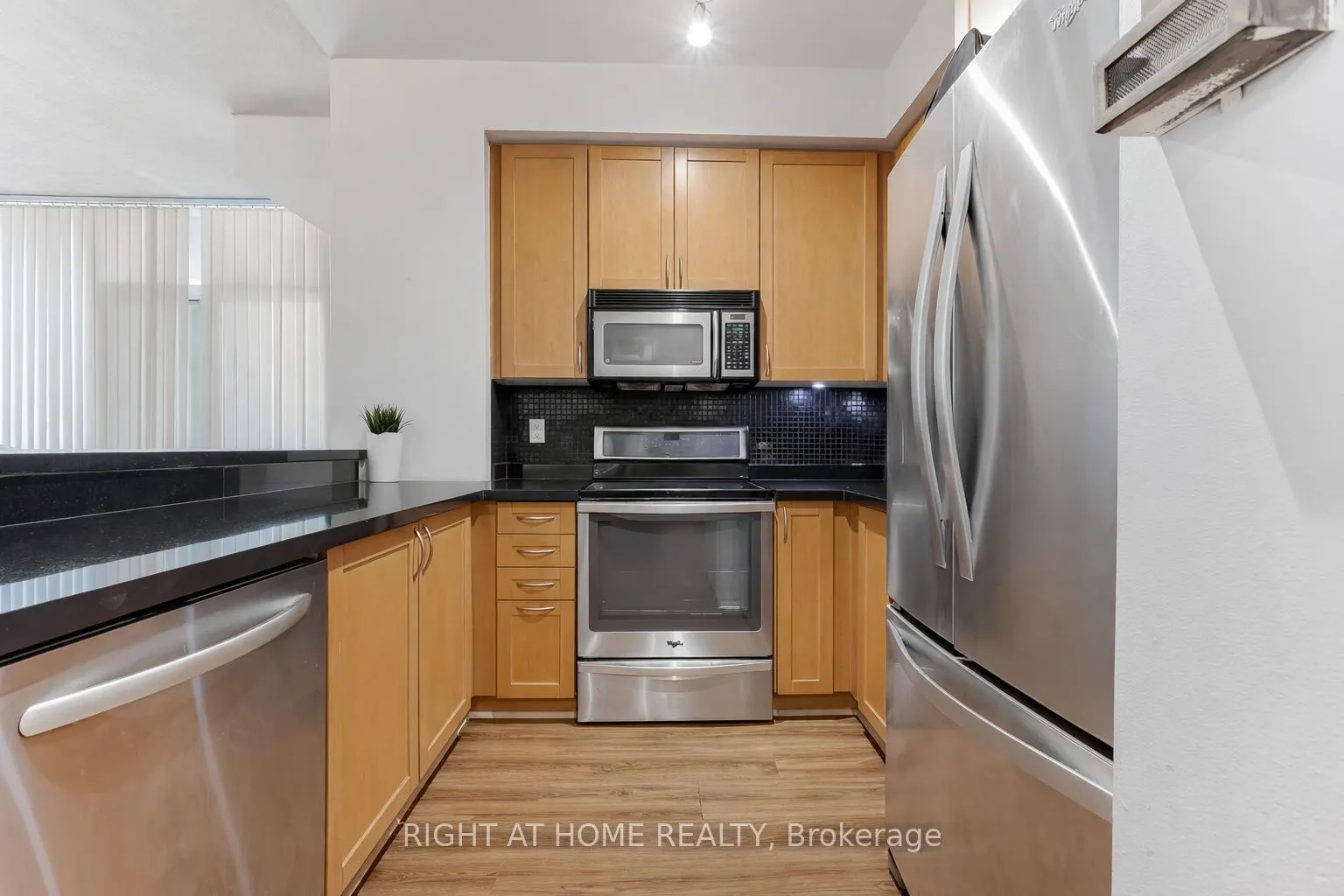 3939 Duke Of York Boulevard #1909