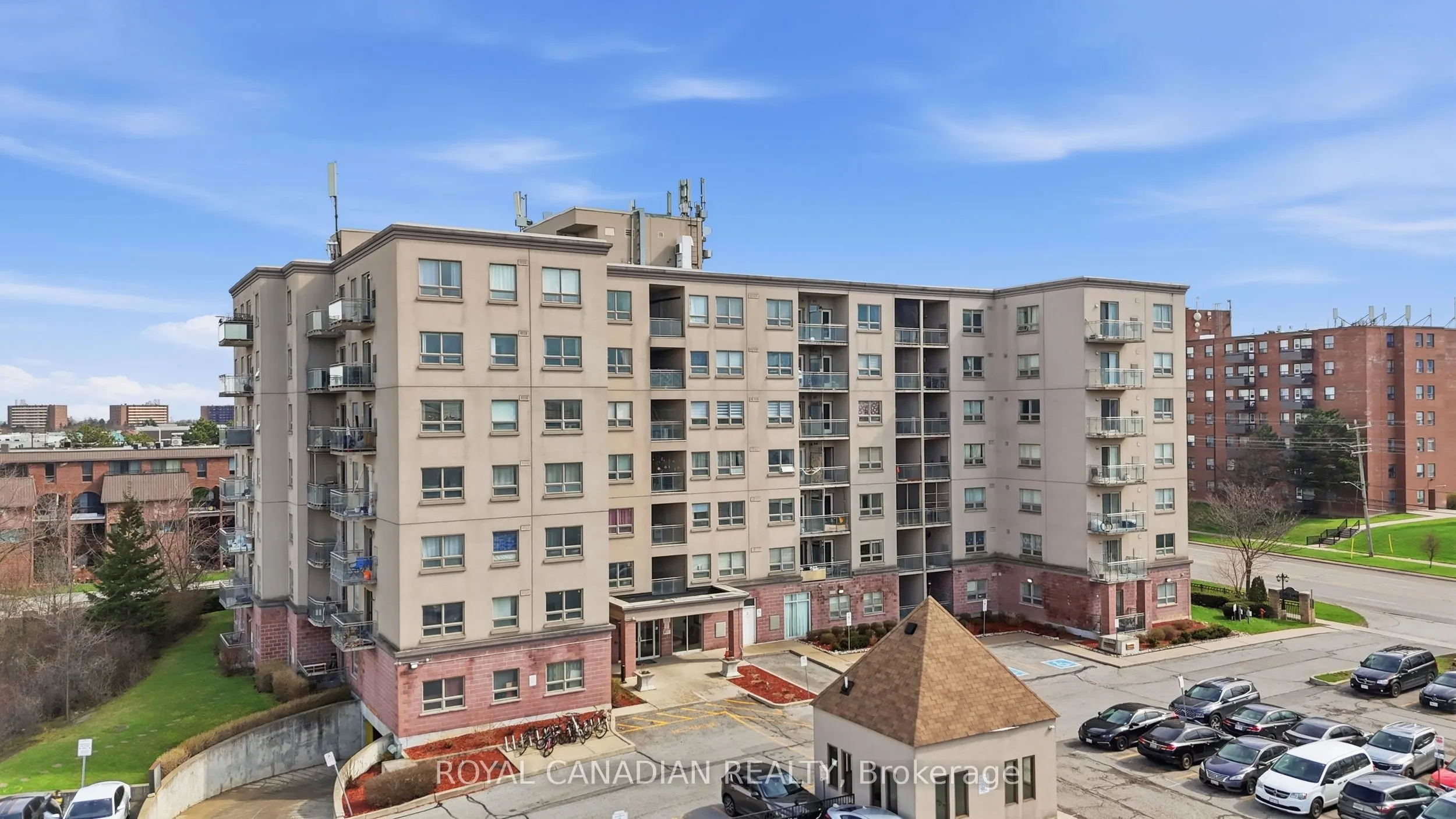 7405 Goreway Drive #619