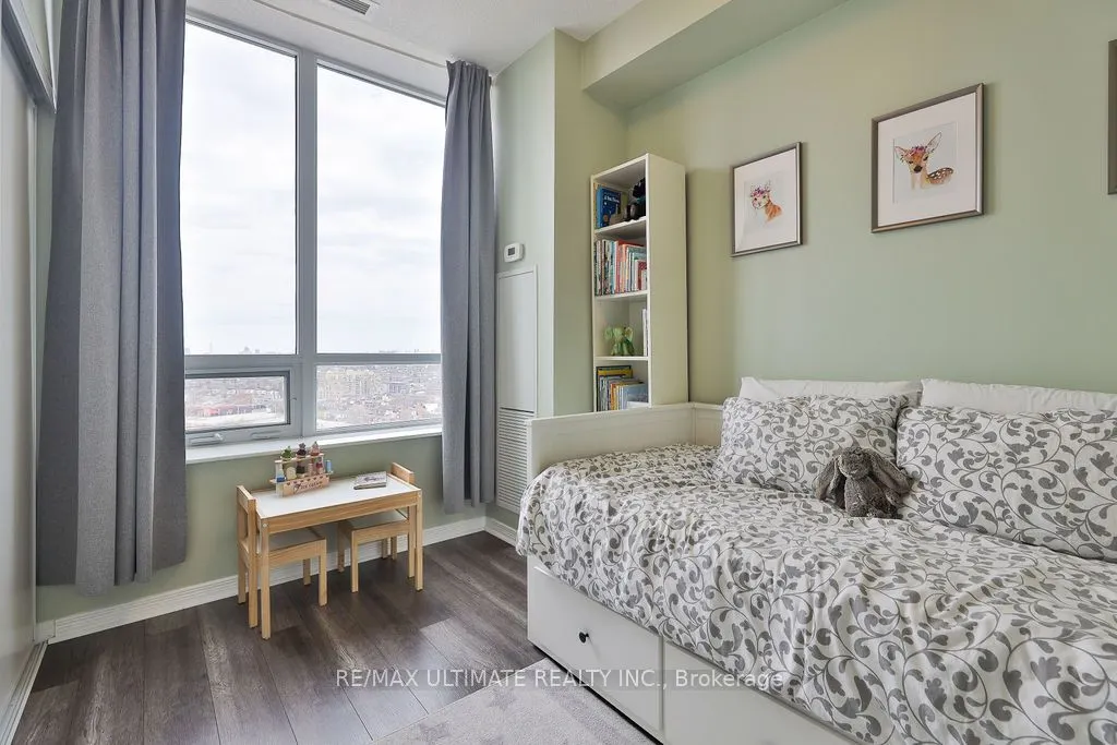 60 Heintzman Street #2404