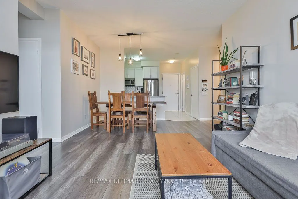 60 Heintzman Street #2404