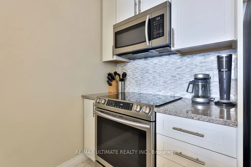 60 Heintzman Street #2404