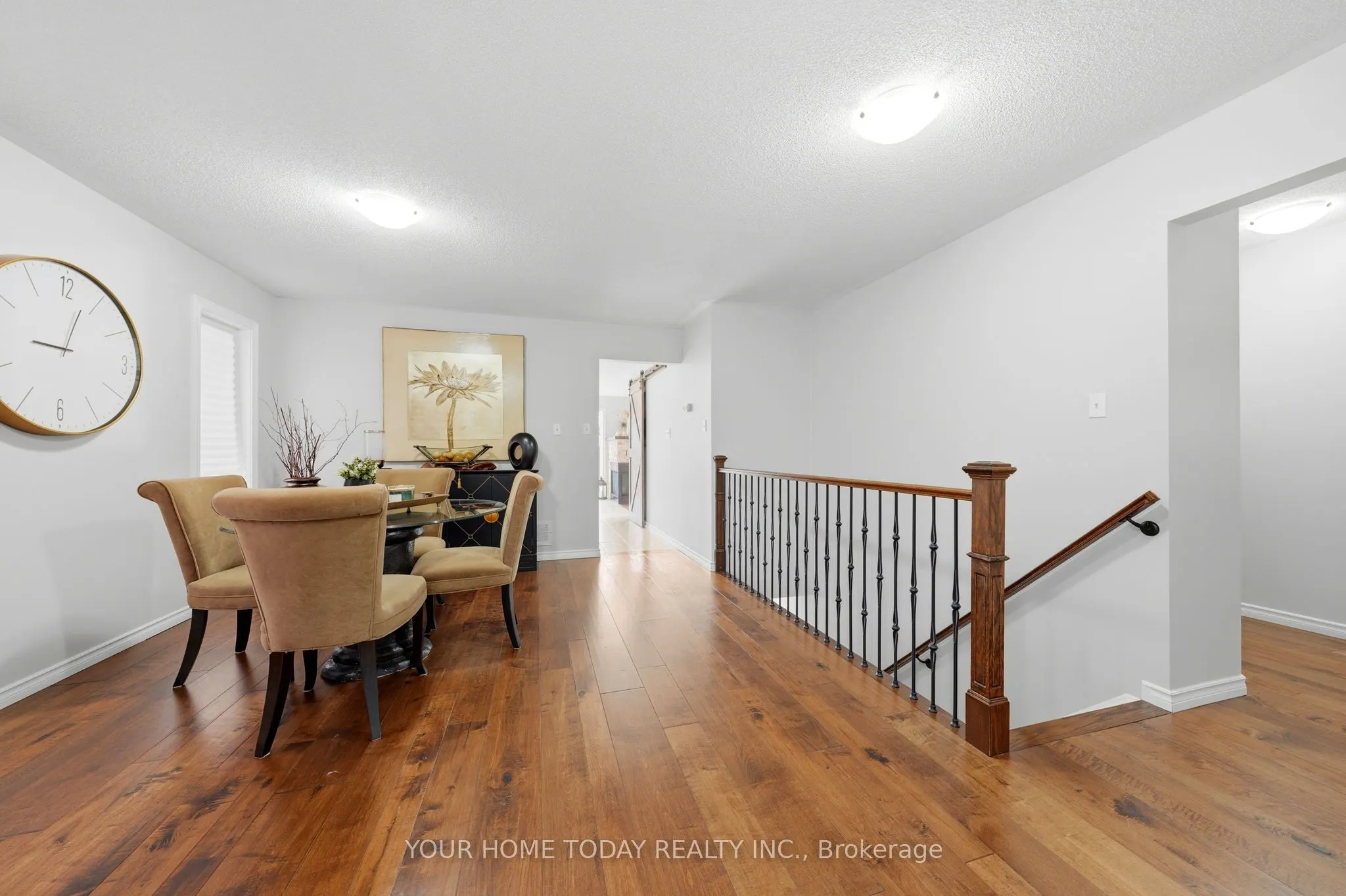 96 Lauchlin Crescent