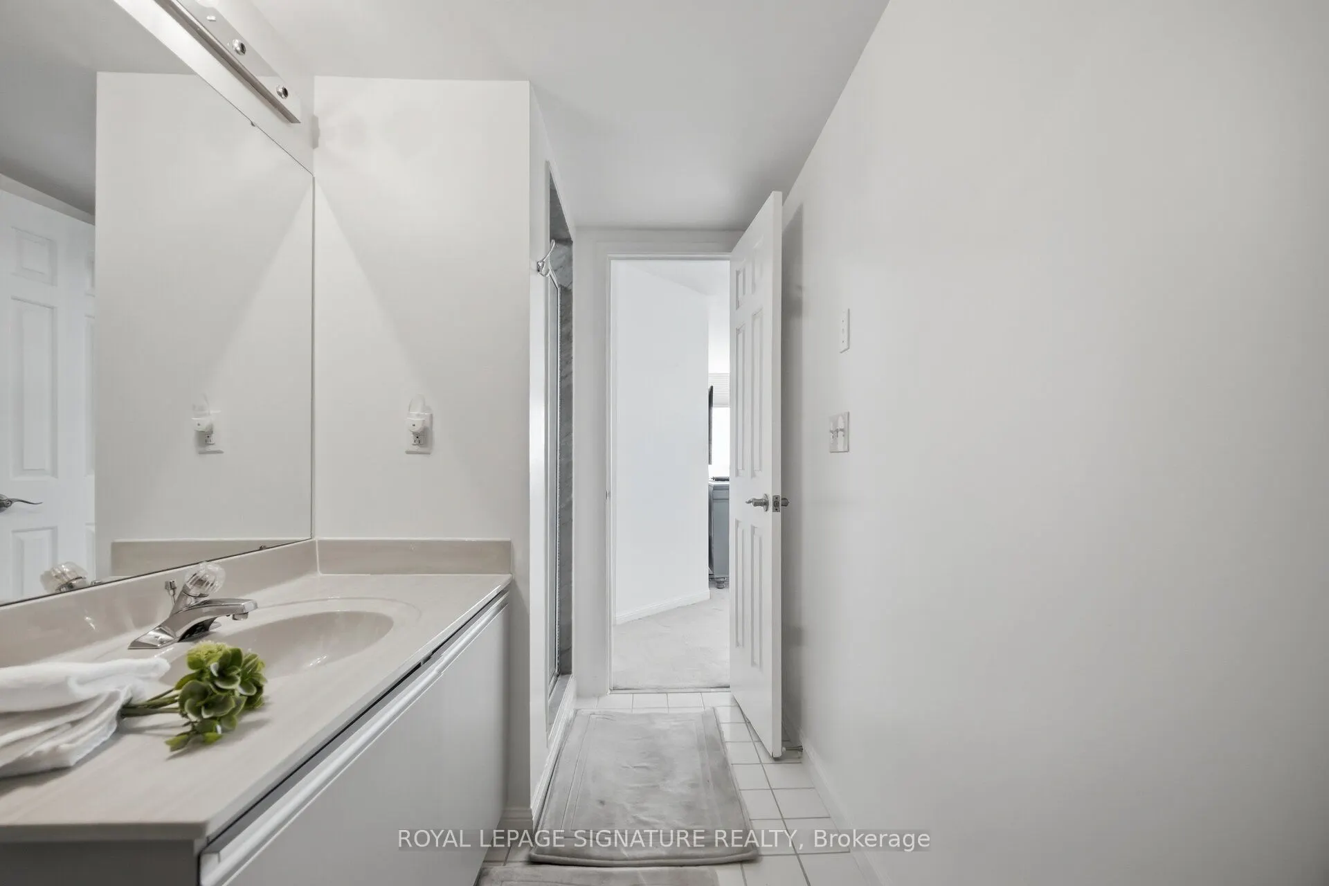 55 Kingsbridge Garden Circle #2310