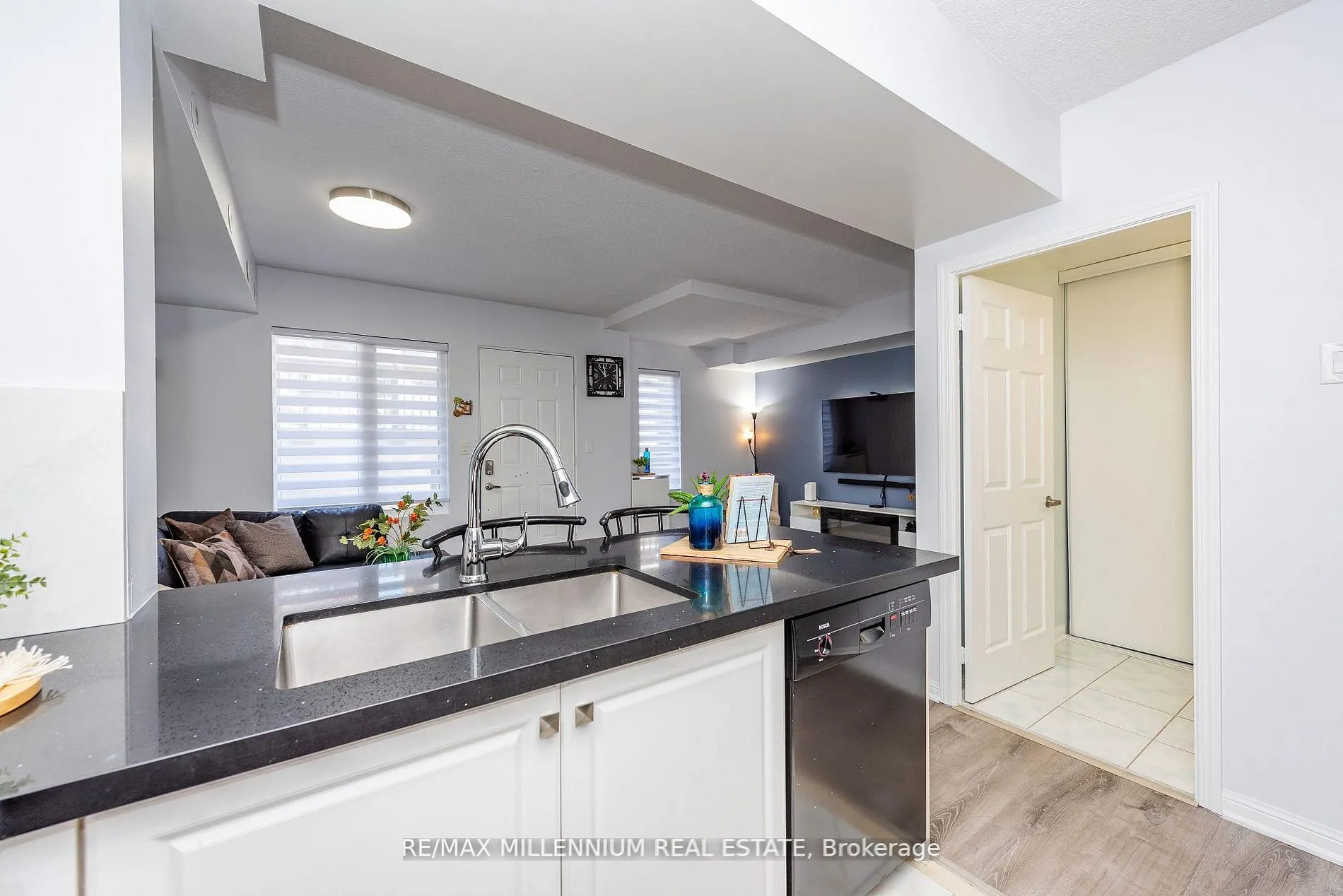 3045 Finch Avenue W #1034