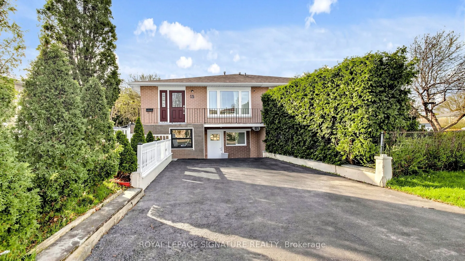 15 Gainsborough Road