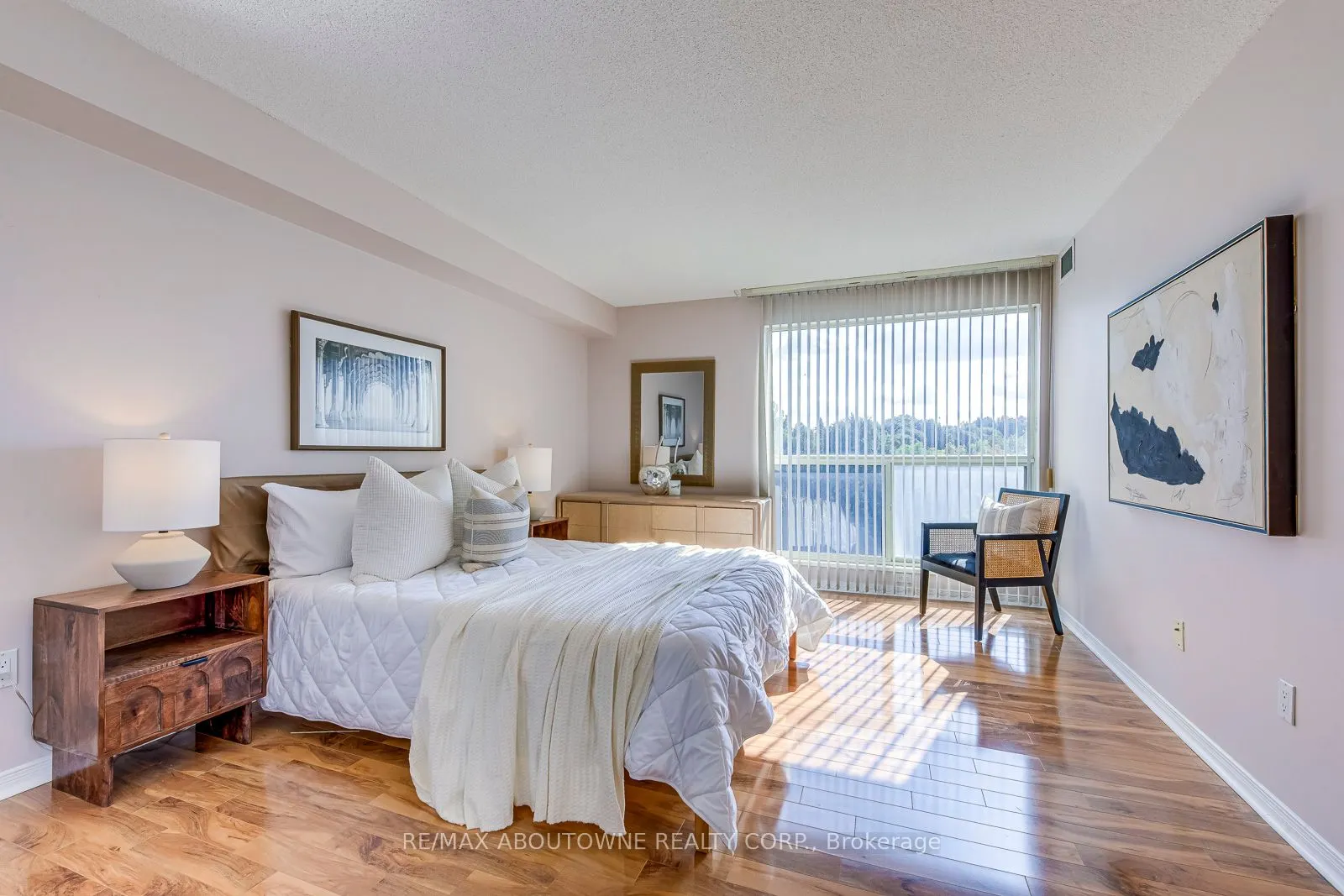 1700 The Collegeway #613