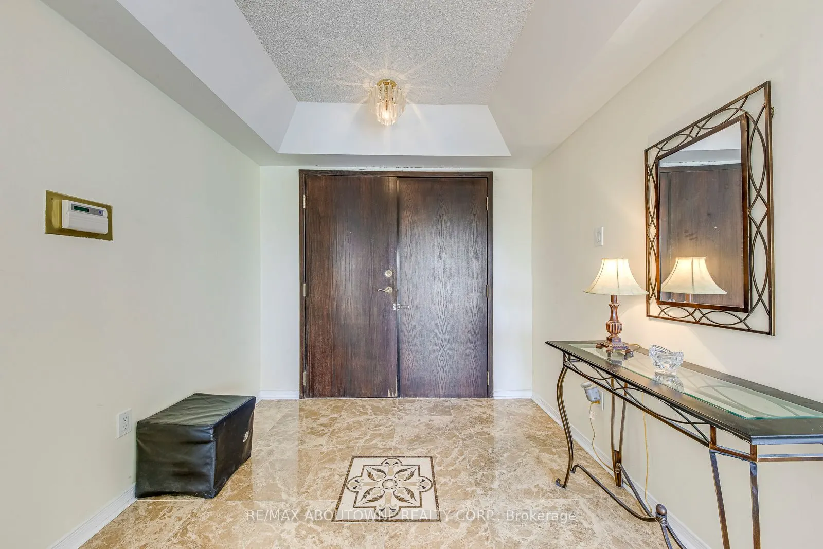1700 The Collegeway #613
