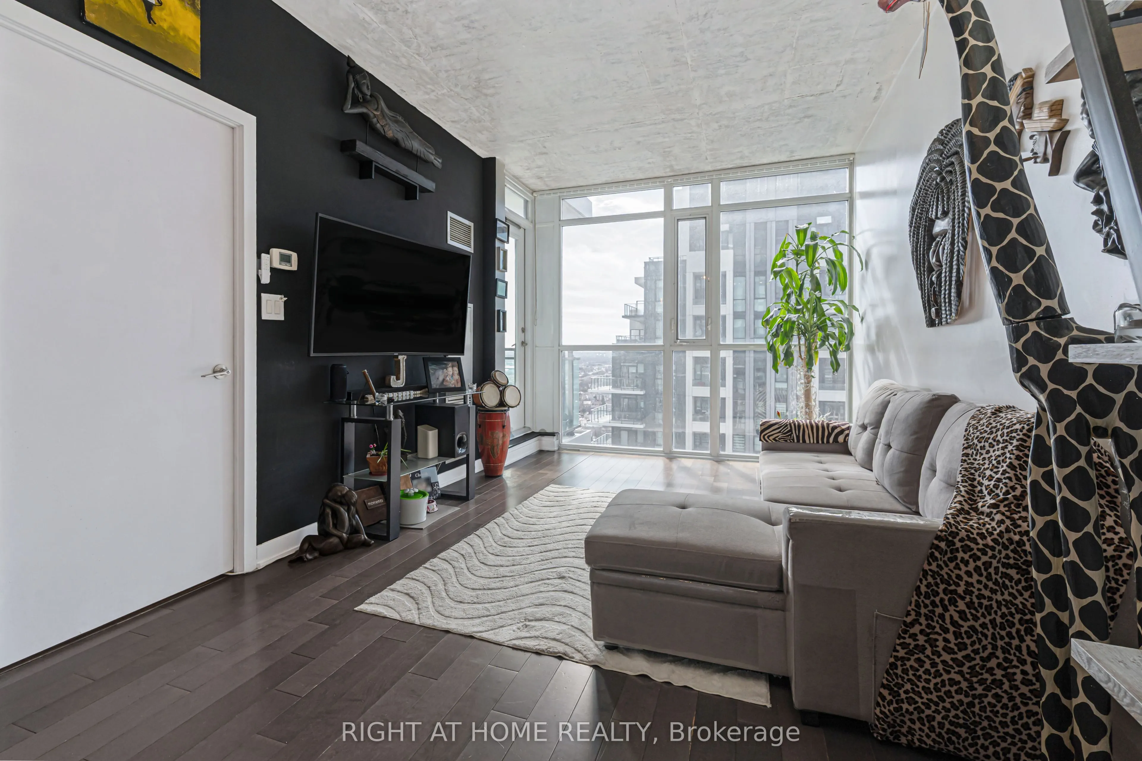 4099 Brickstone Mews #2305