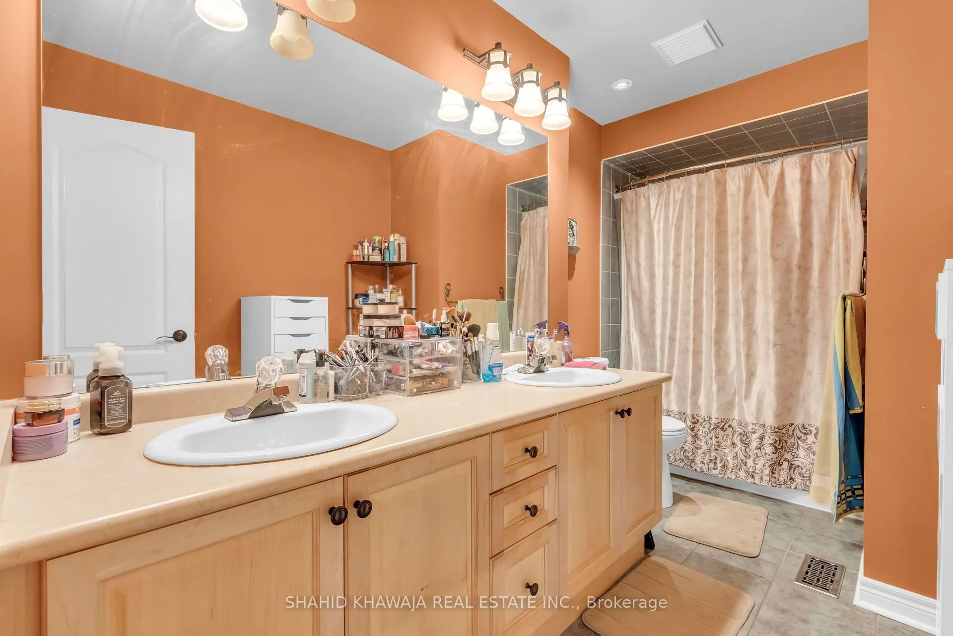 4786 St. Martin Mews